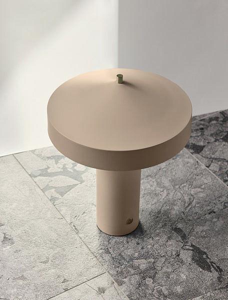 Hatto Table Lamp Metal Beige 1