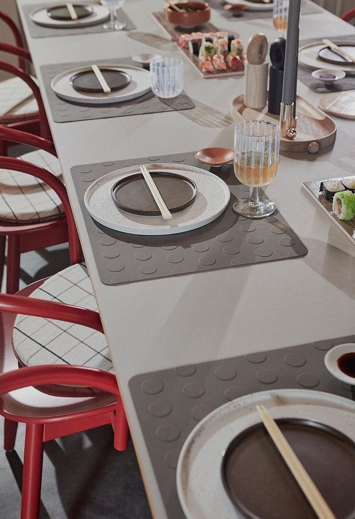 2x Dotto Placemat Brown 2