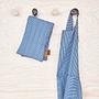 Savi Hook Marble Brown 2