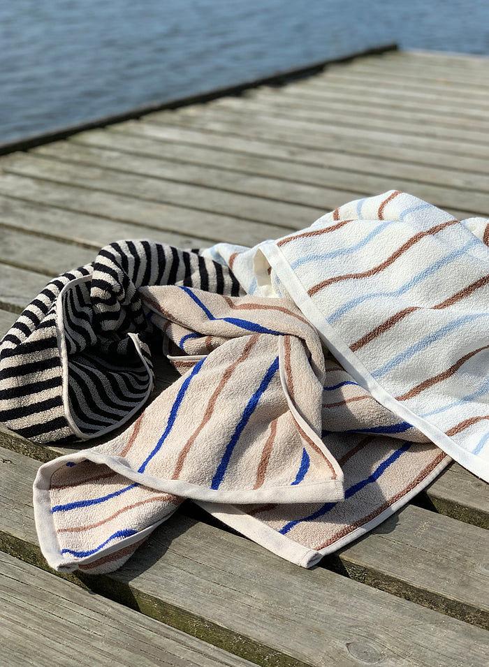 Raita Towel 100x150 cm Cotton Black 2
