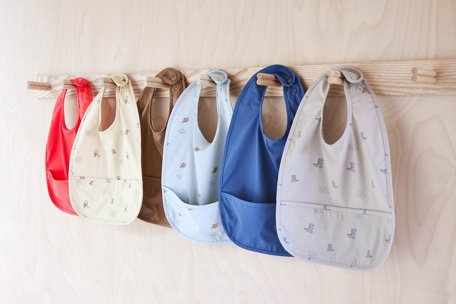 2x Bib Dino Polyester Cream 1