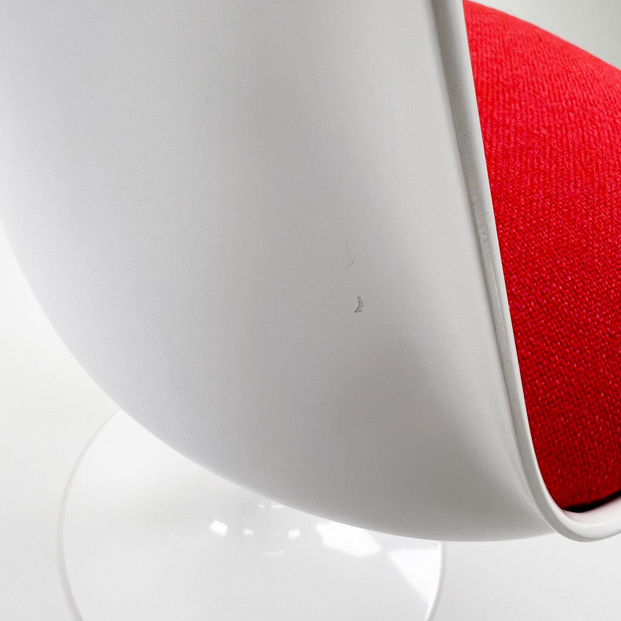 Saarinen Tulip Sidechair White 4