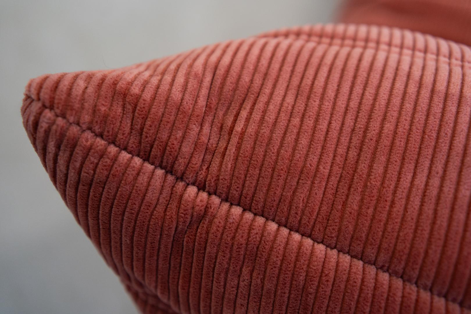 Togo Ecksofa Cord Coral 8