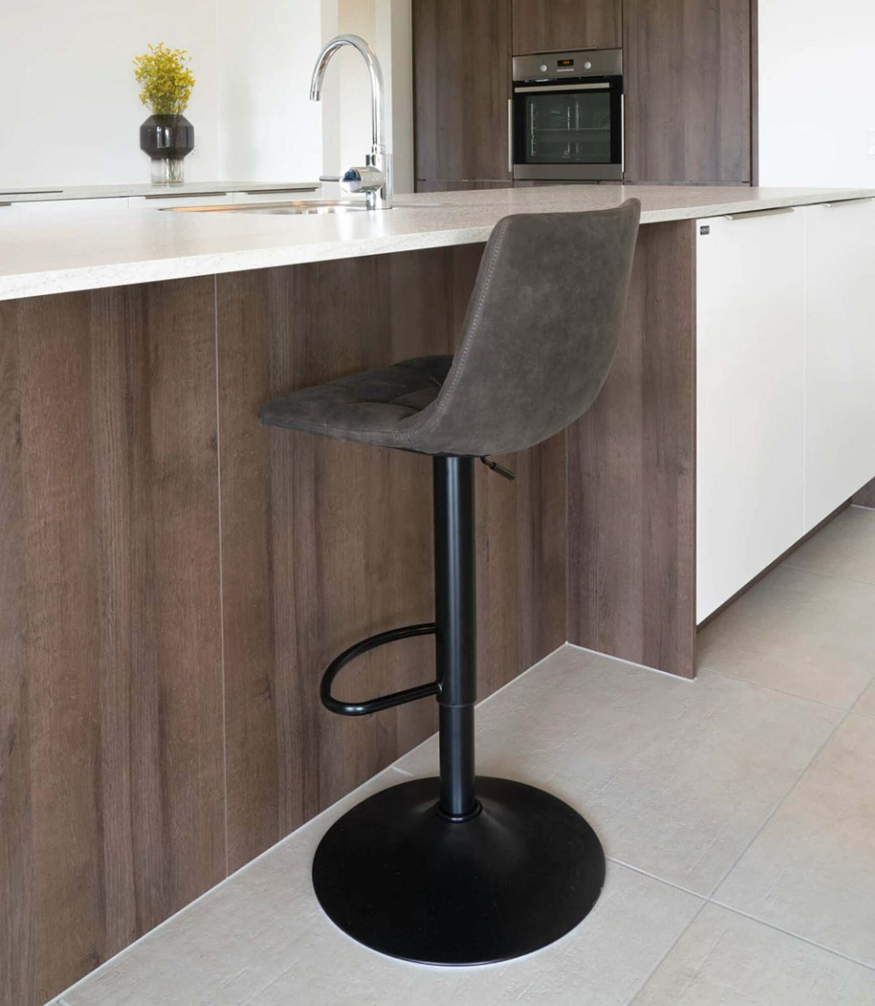 2x Barstuhl Microfaser Taupe 4