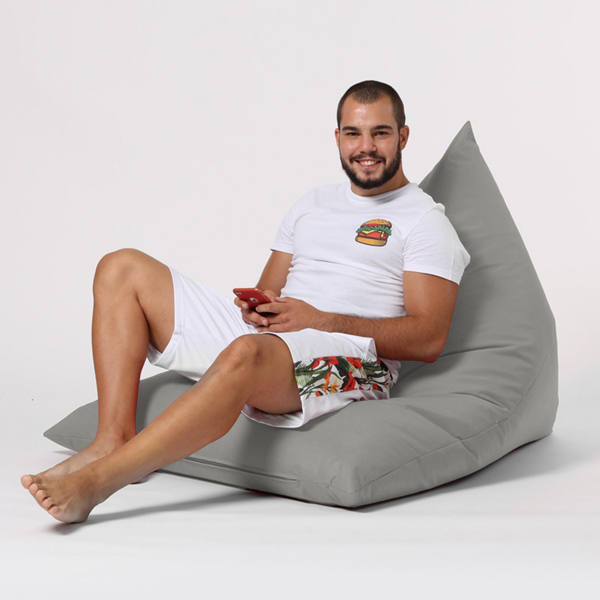 Pyramid Garden Beanbag Fume 4