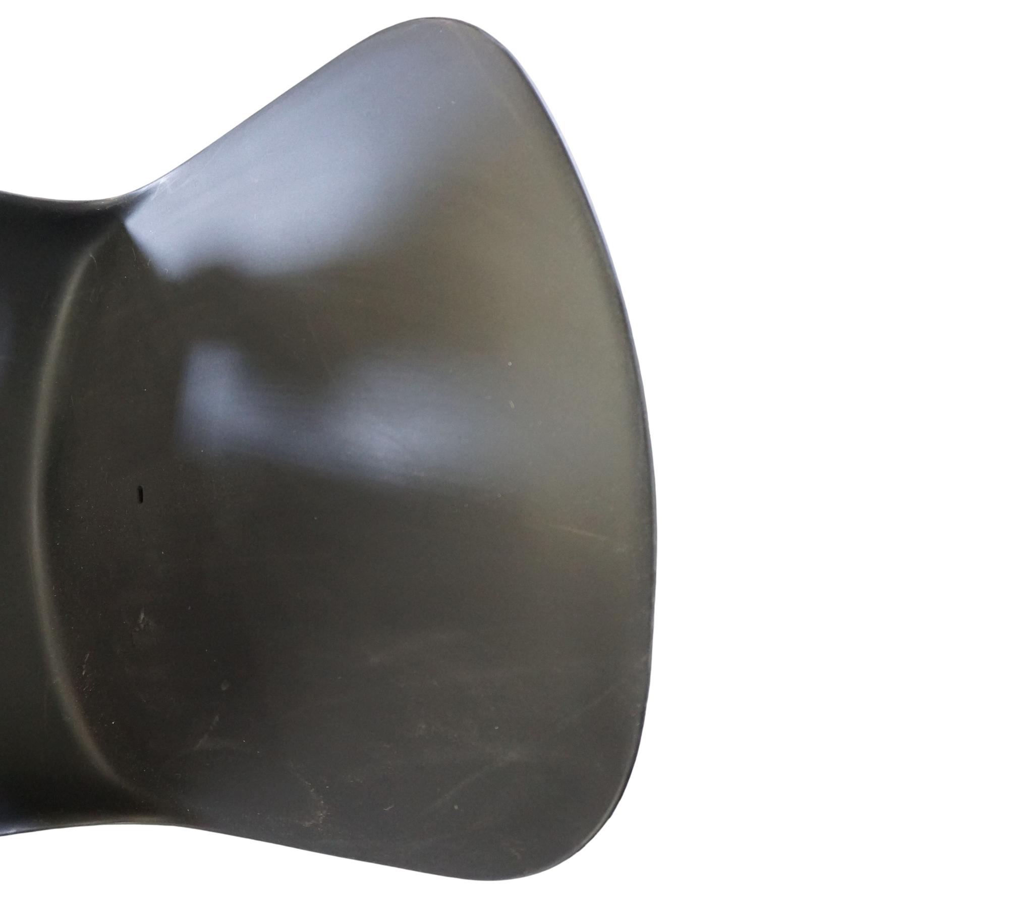 Rely HW70 Chair Outdoor Black 8
