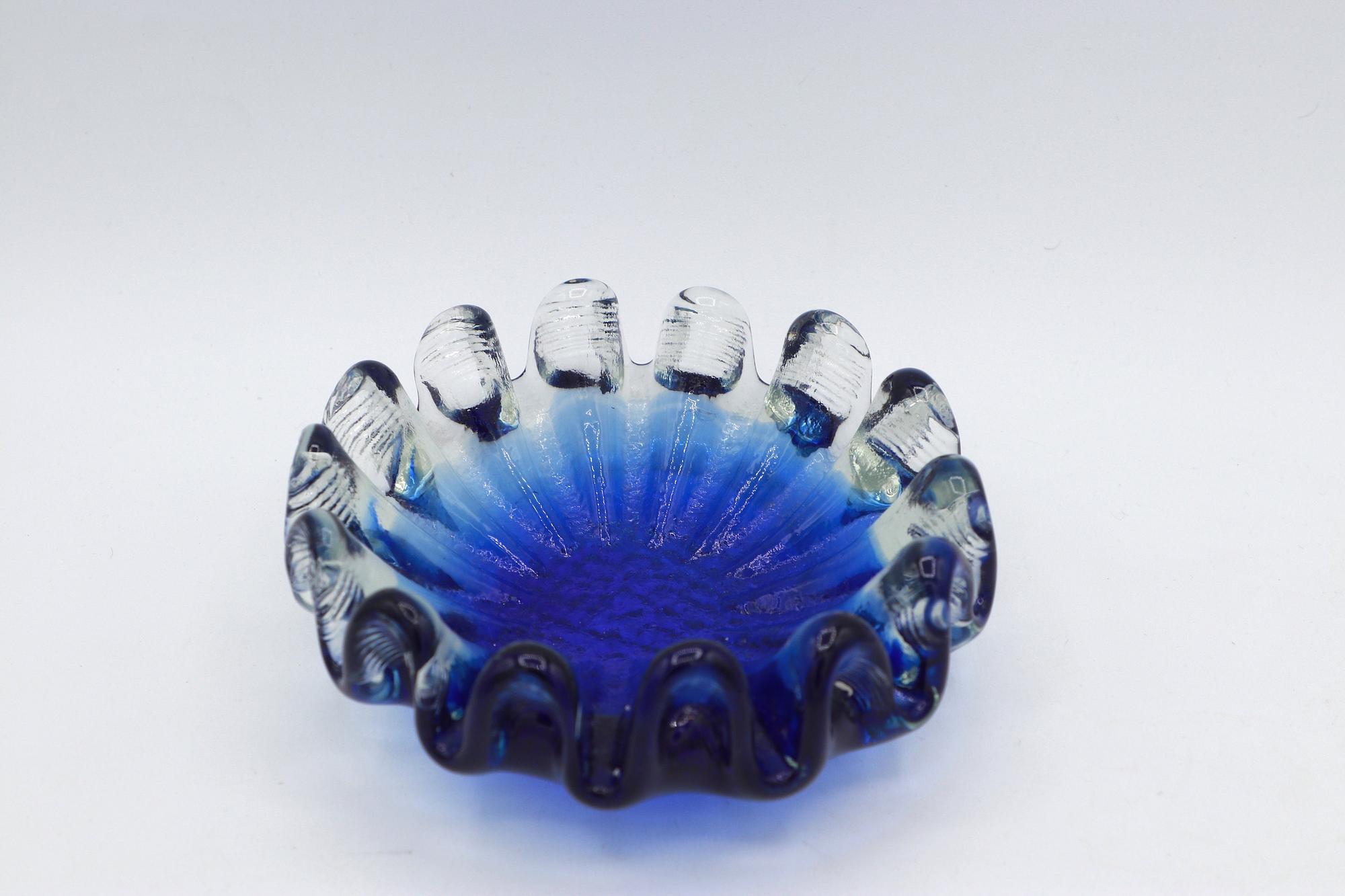 Vintage Aschenbecher Glas Blau 1970er Jahre 2