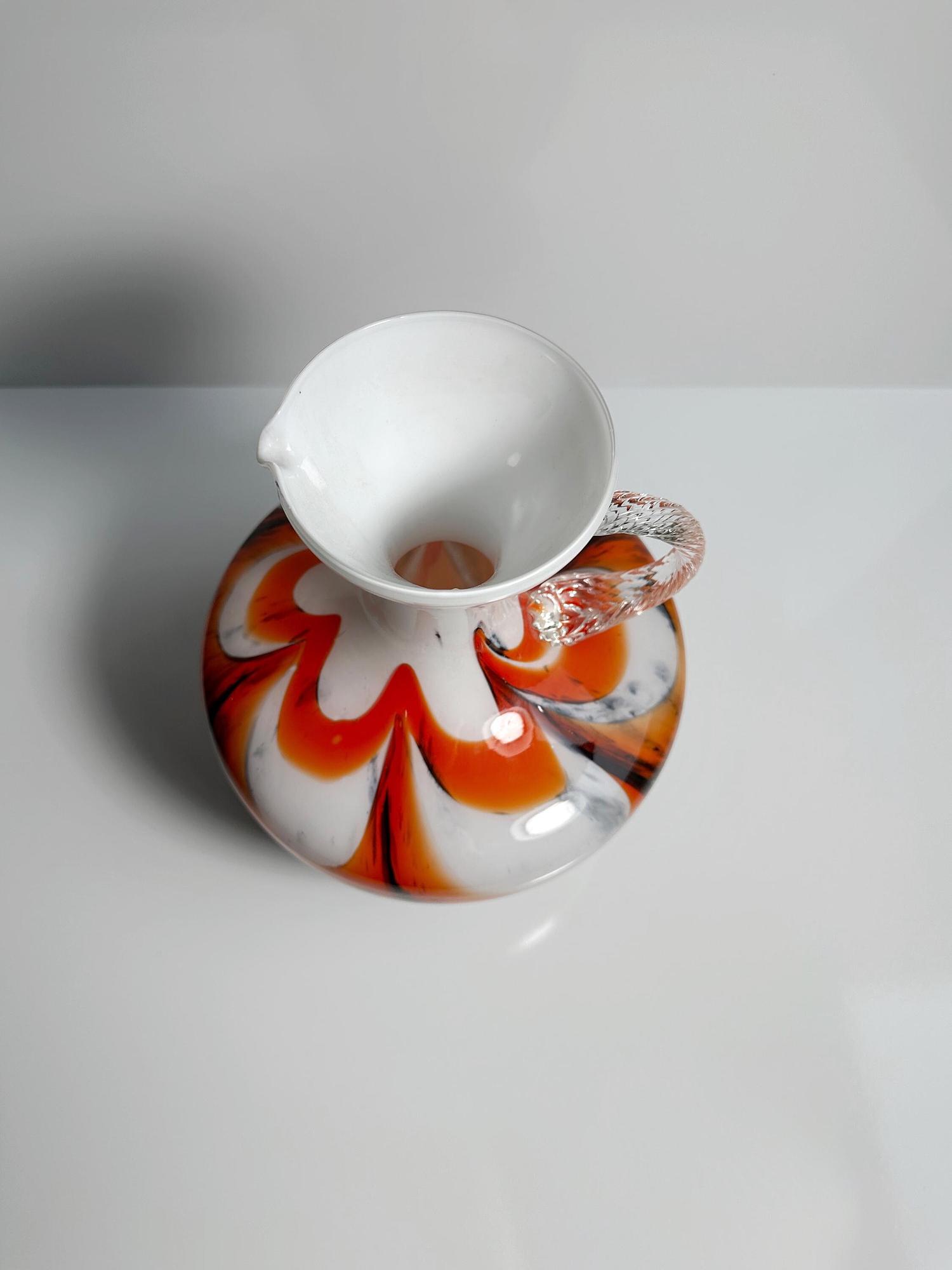 Vintage Vase Milchglas 1970er Jahre 2