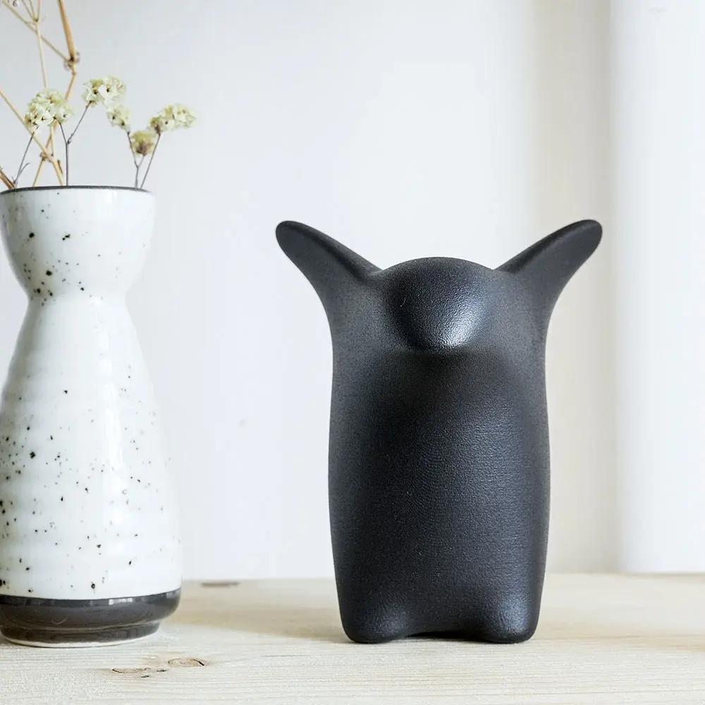 Curious Penguin Dekofigur 3D Druck Schwarz 
 1