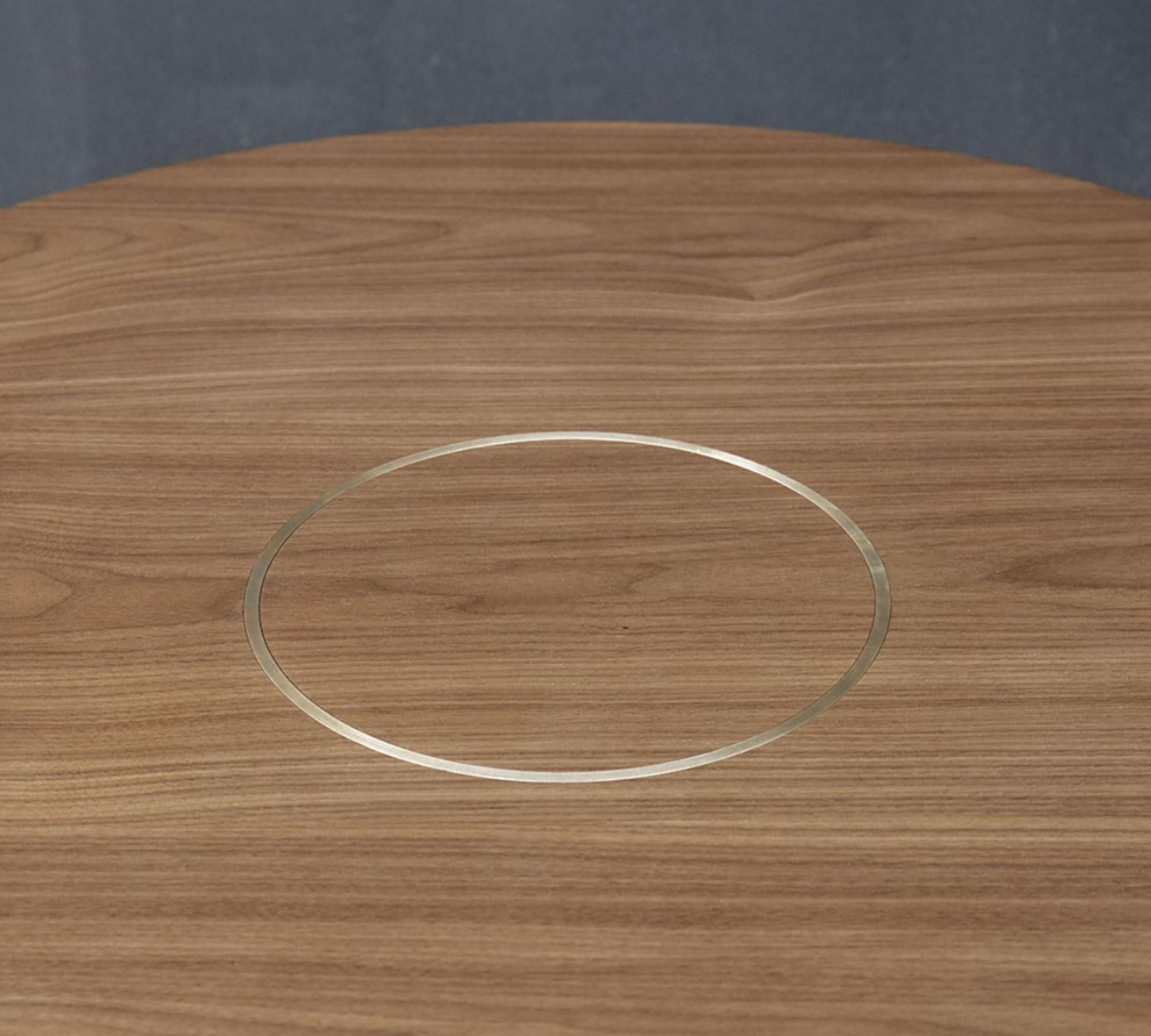 Crawford Couchtisch Walnuss Ø 90cm 2