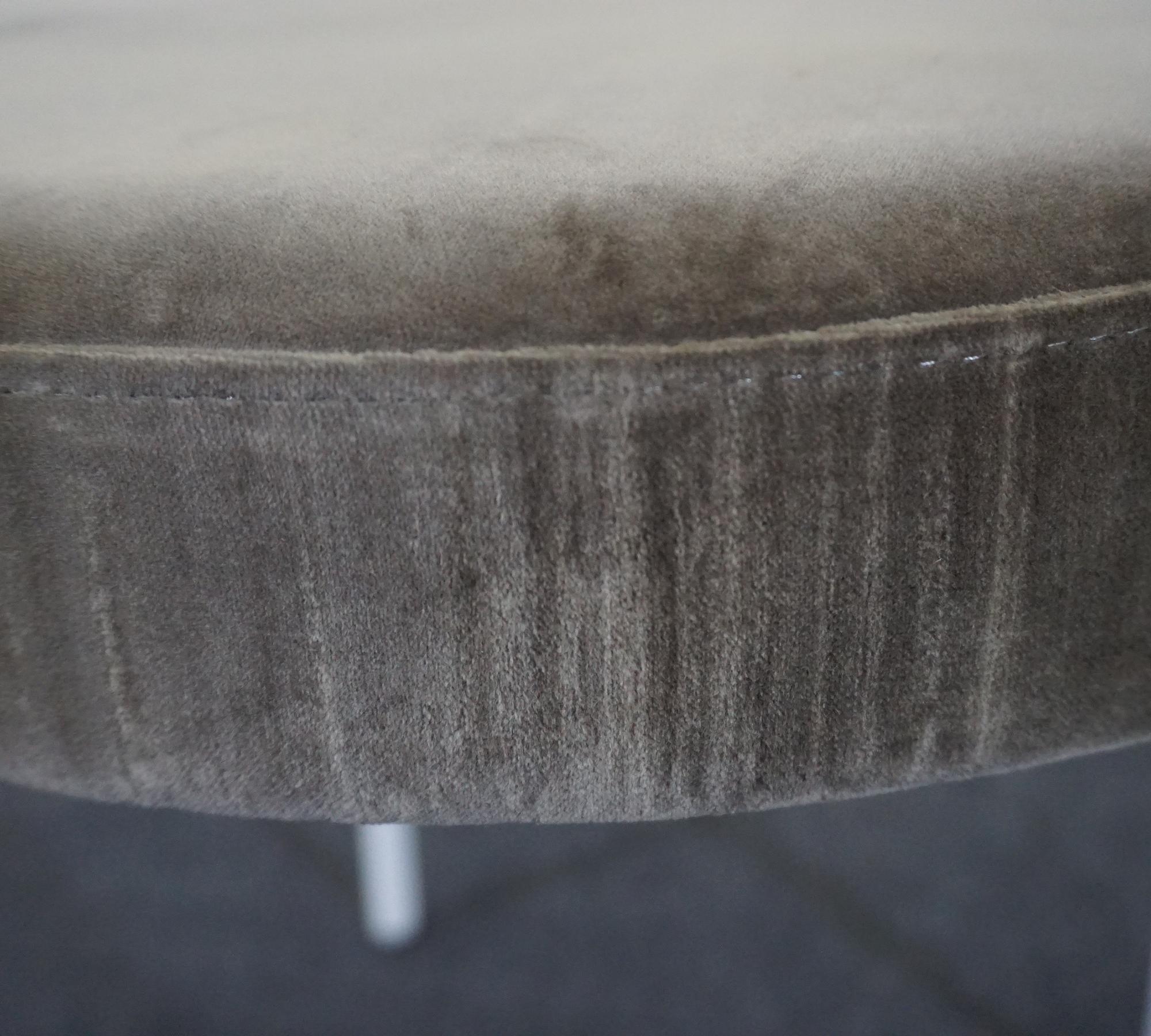 Verner Panton Series 430 Stool Velvet Taupe 3