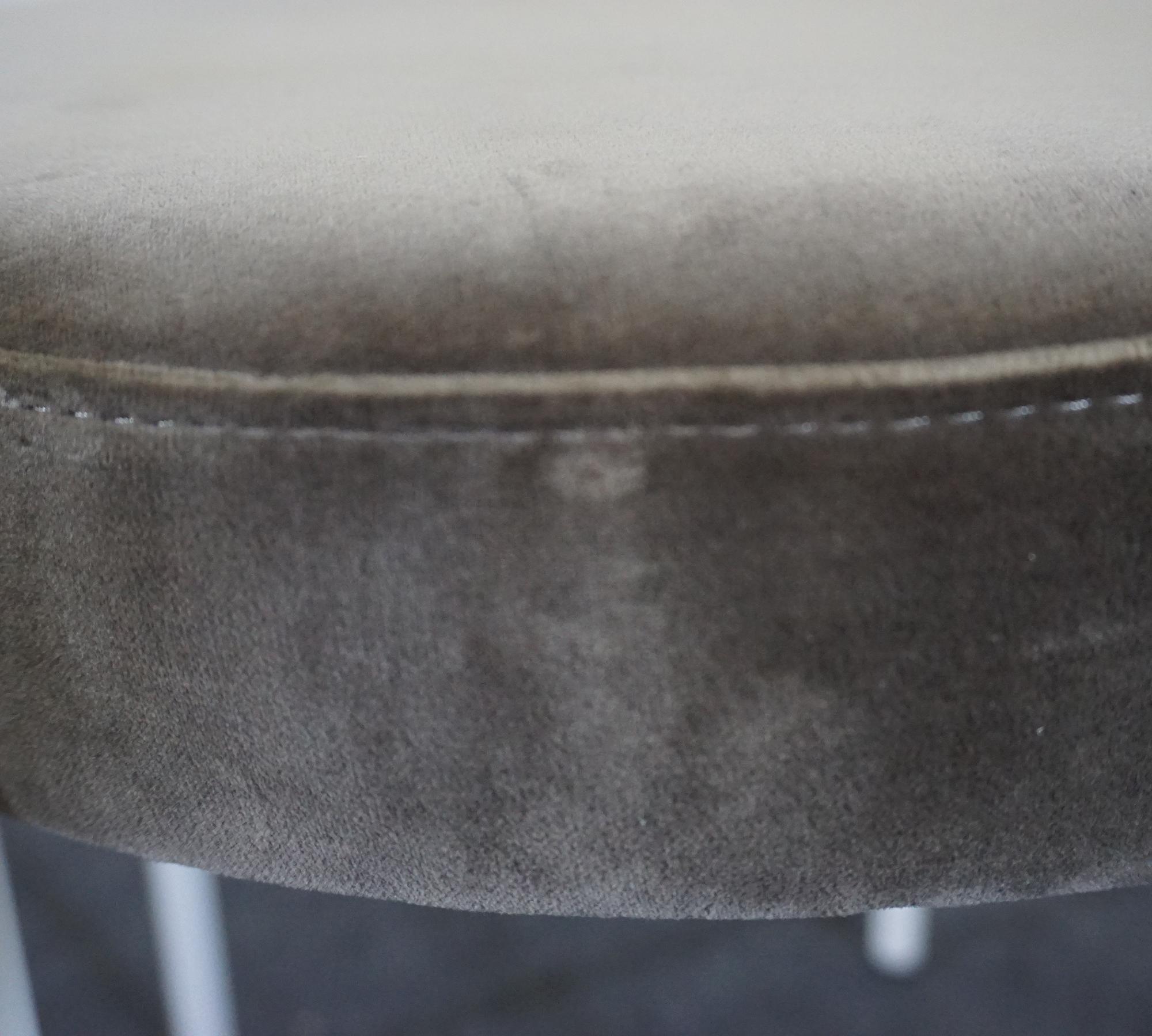 Verner Panton Series 430 Hocker Samt Taupe 5