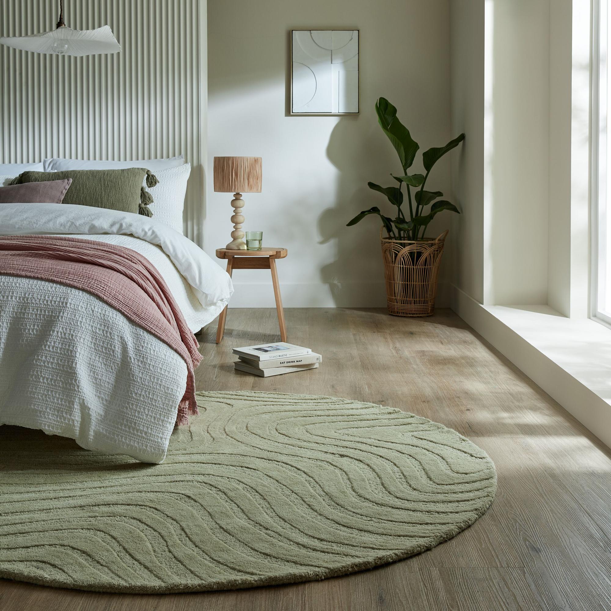 Mesmerise rug sage green ⌀160cm 1