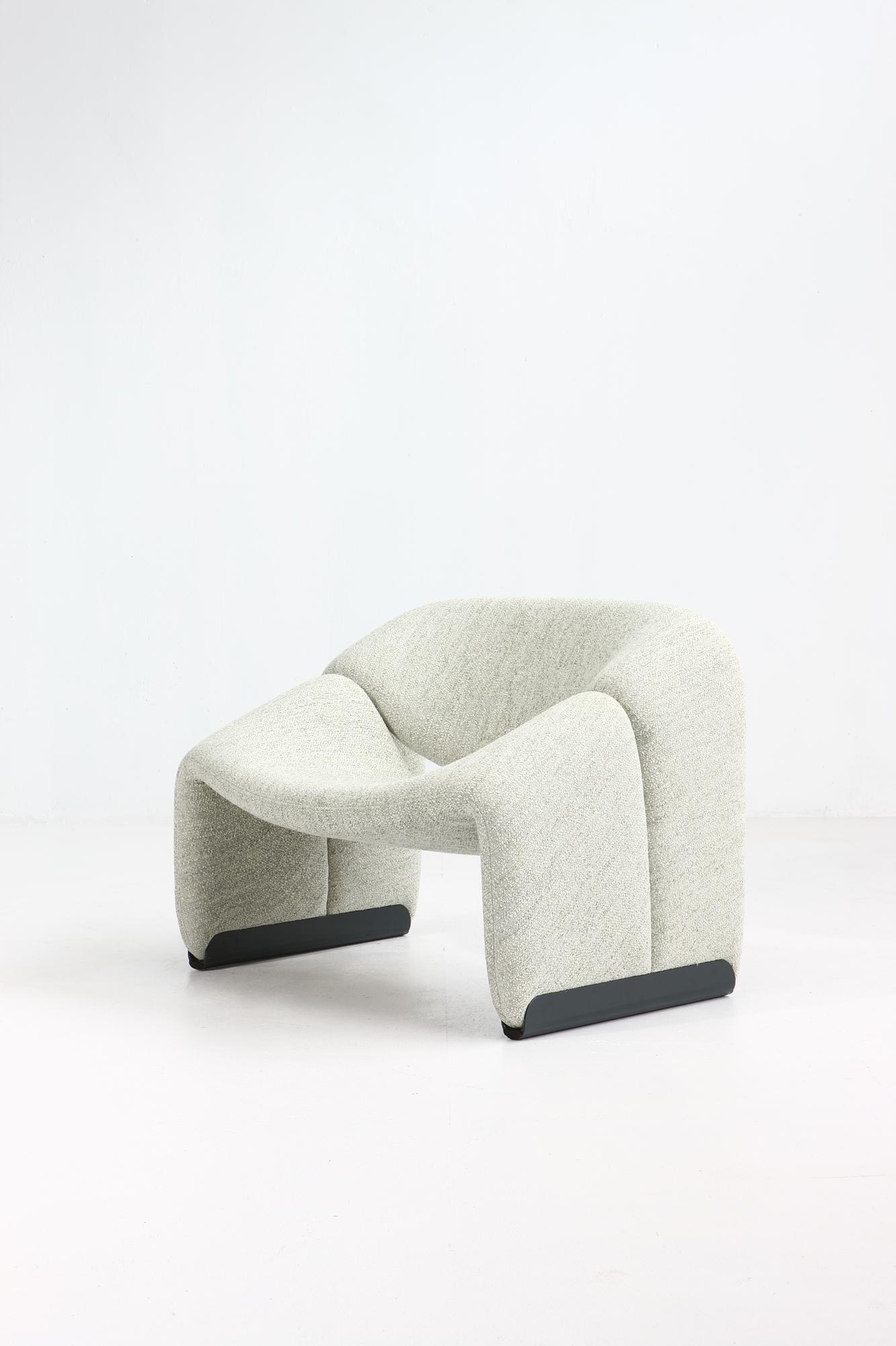 2x Groovy Armchair 1980s 2