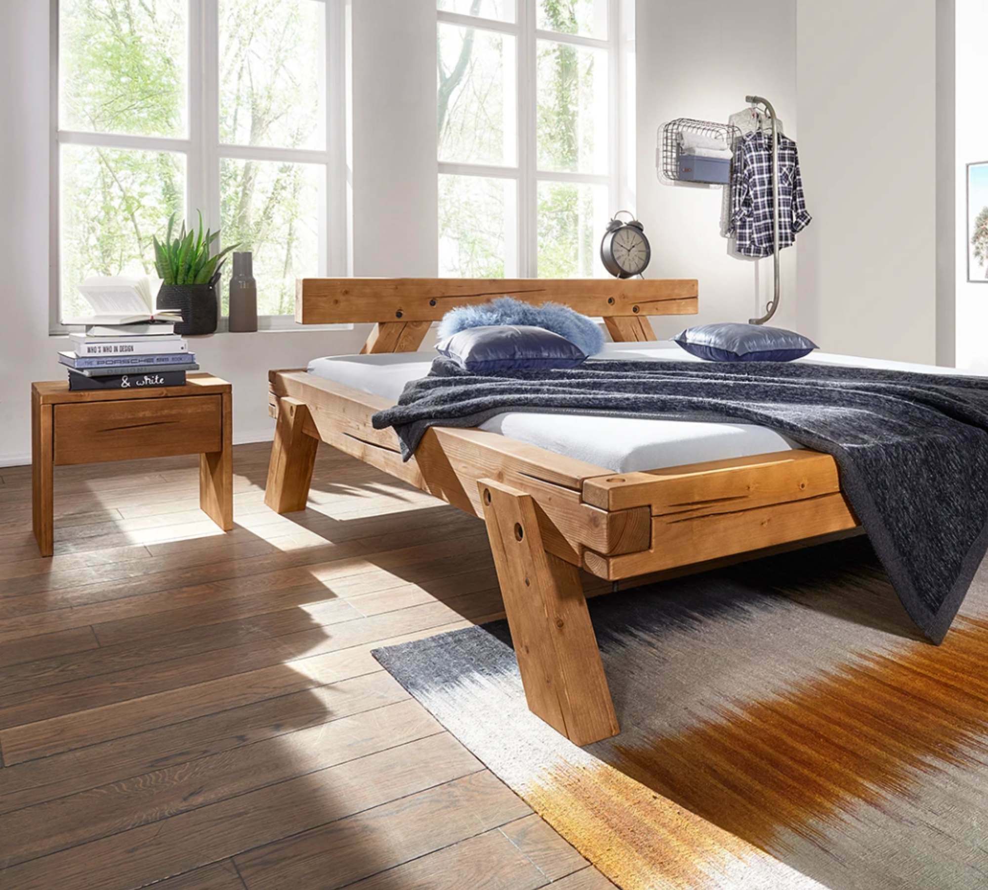Nightstand Pine wood 3
