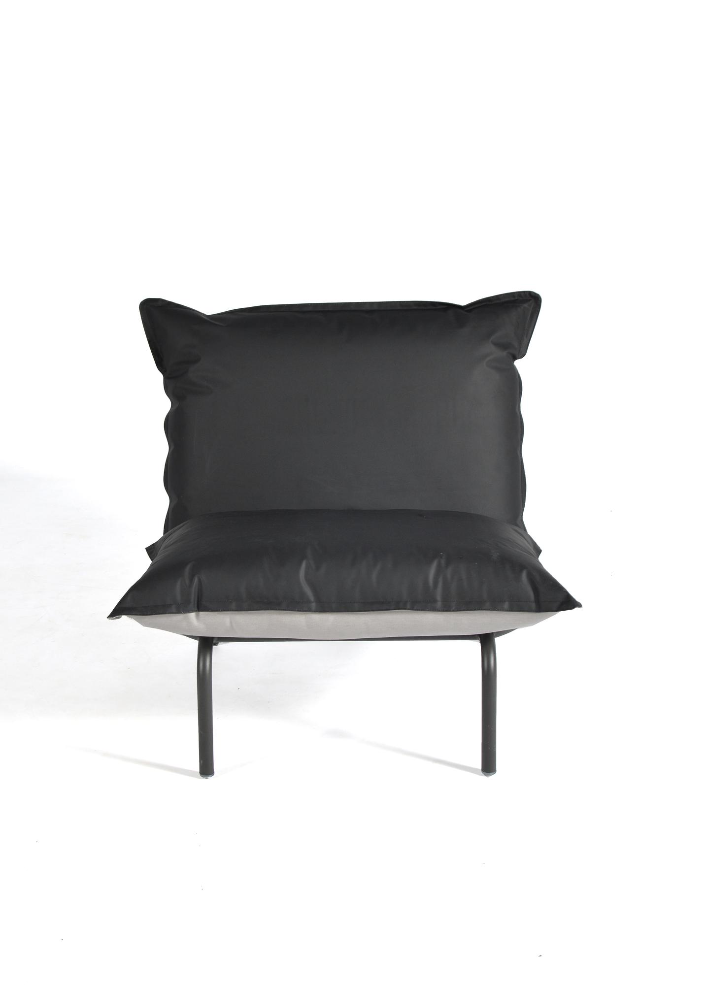 L28 Outdoor Lounge Chair with Reversible Cushion Anthracite 1