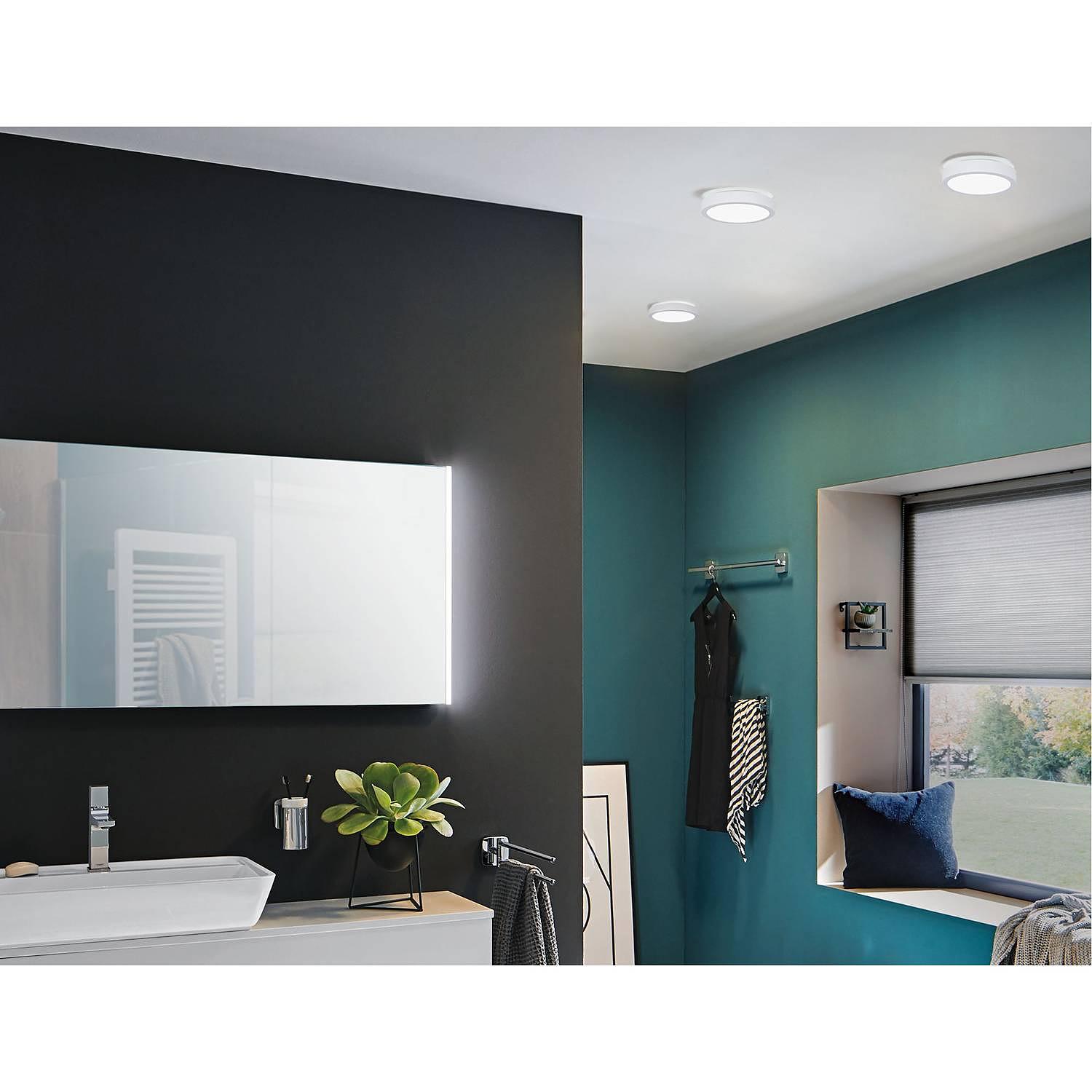 LED Bathroom Light Aviar White 2