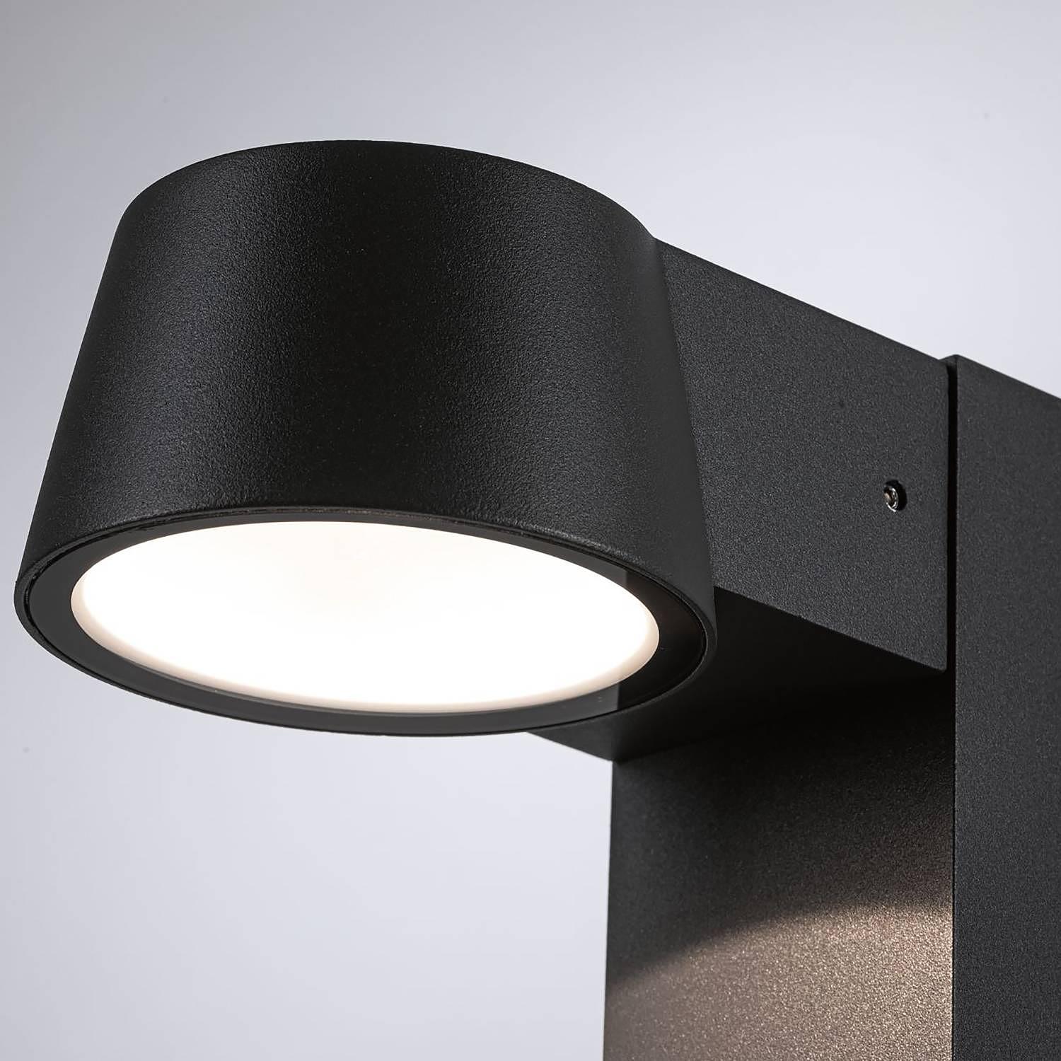 Capea Black Aluminum Bollard Light 2