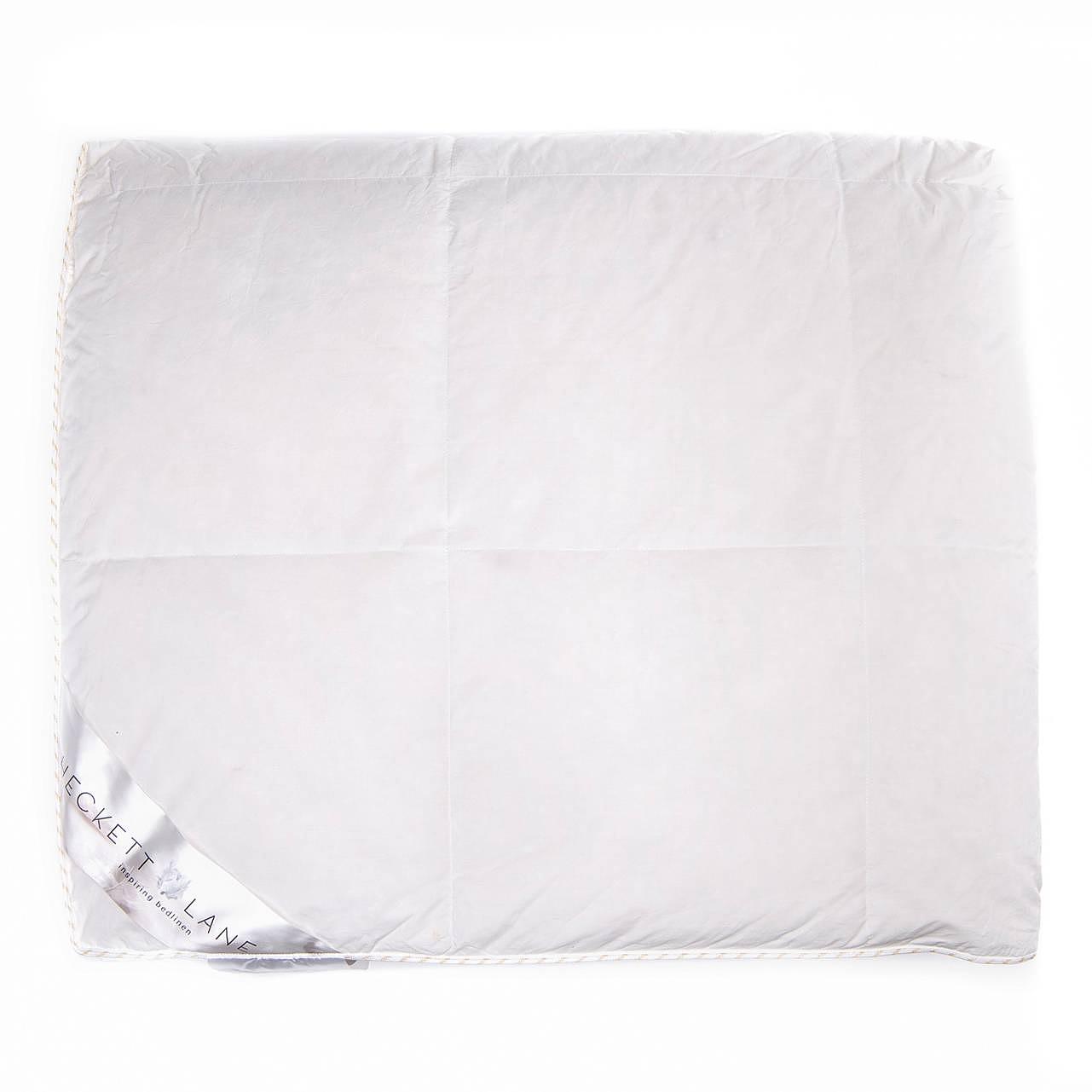 4-Seasons Down Comforter Gold White 2