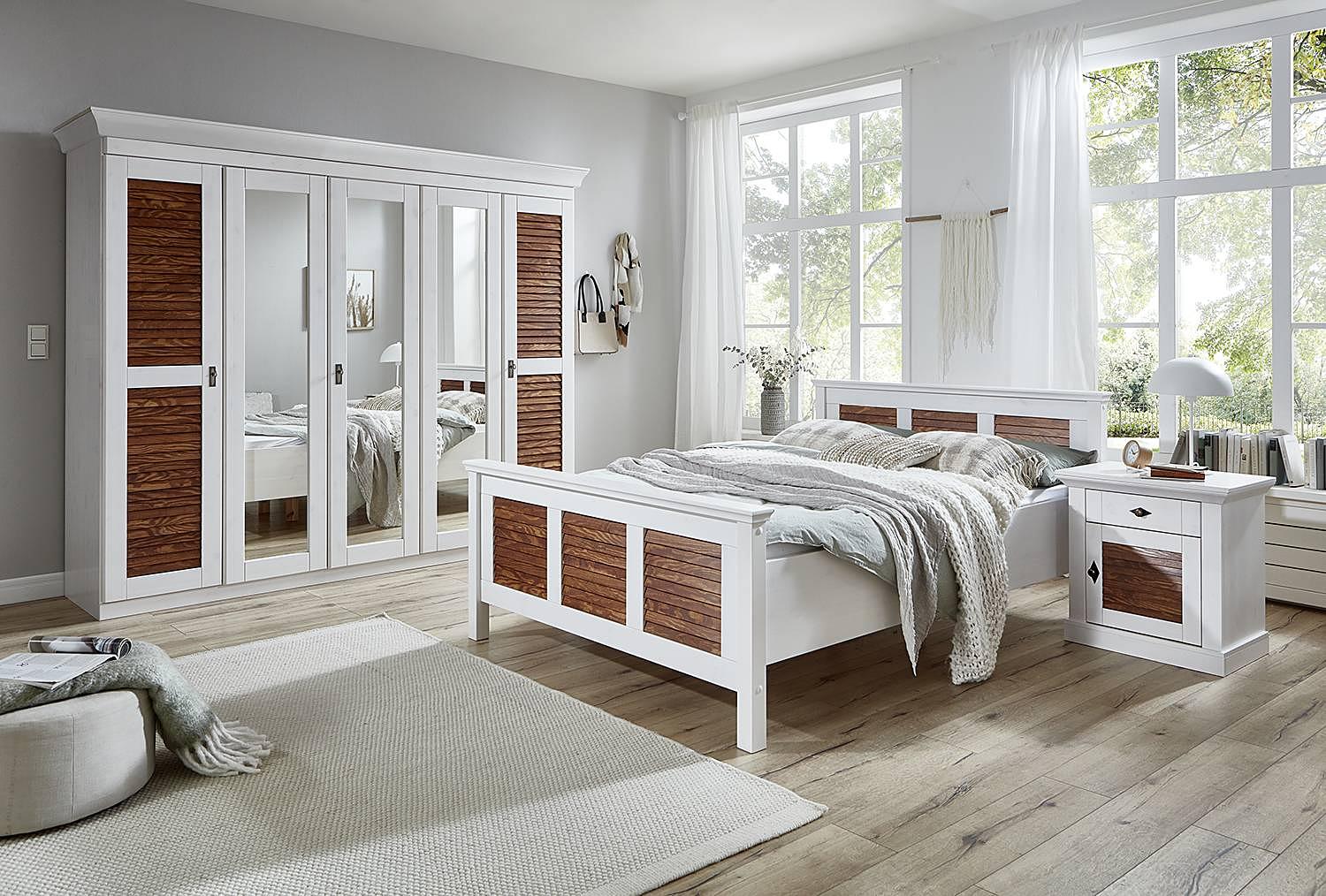 Massive nightstand Lysbro pine solid white 2
