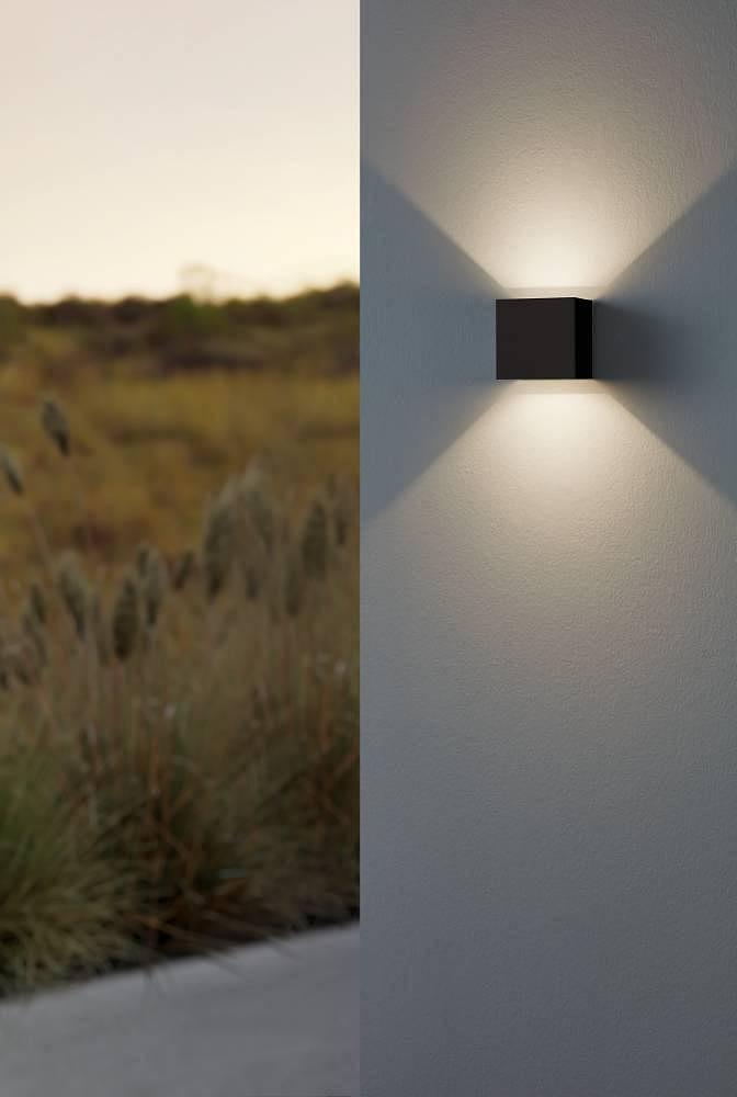 Calpino Type A LED Wall Light Clear Glass Cast Aluminum Black 2