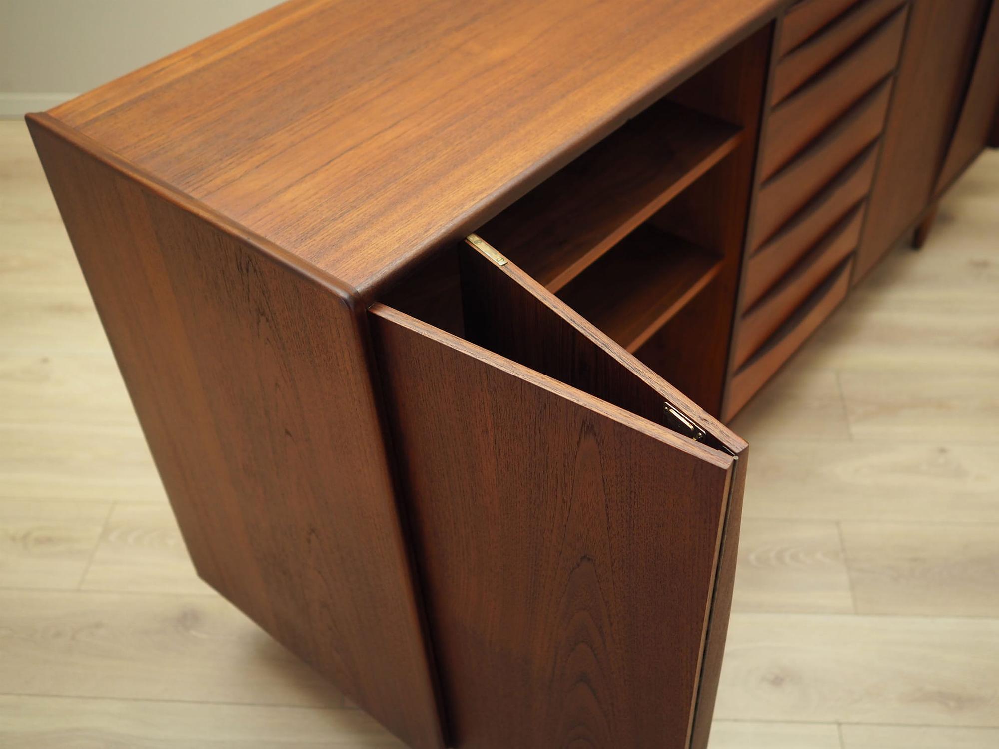 Sideboard Teak wood 1970s 9
