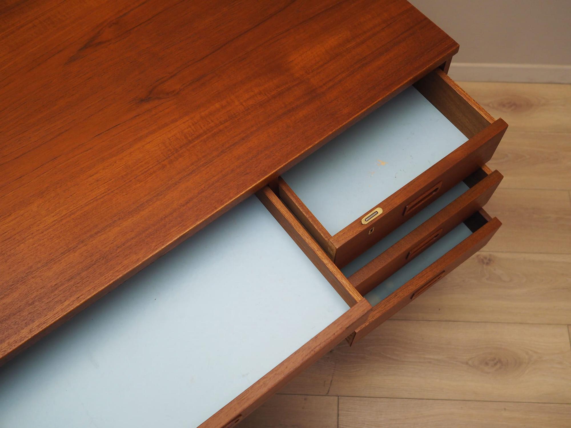 Desk teak 1970s 9