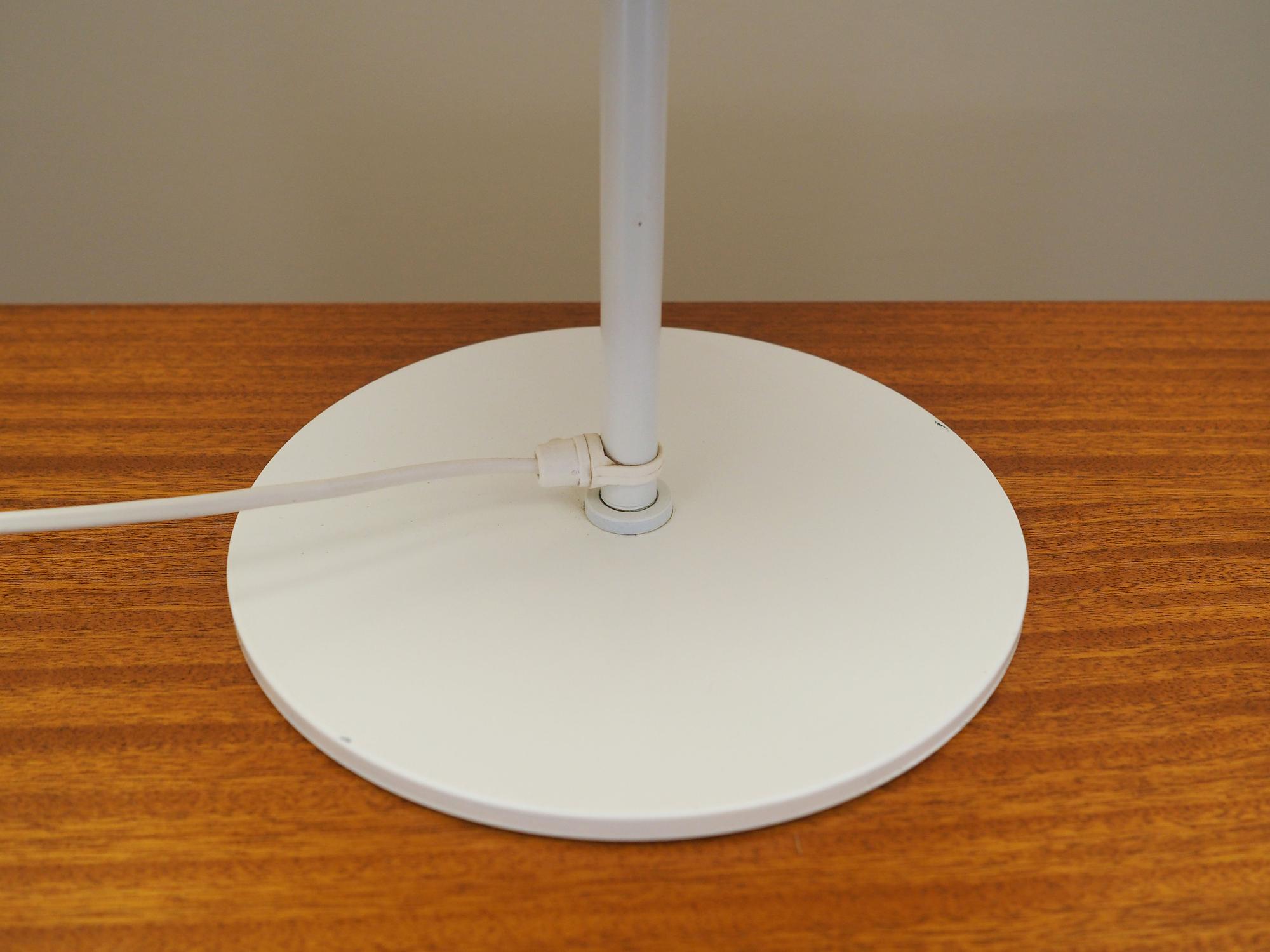 Table lamp metal white 1970s 2