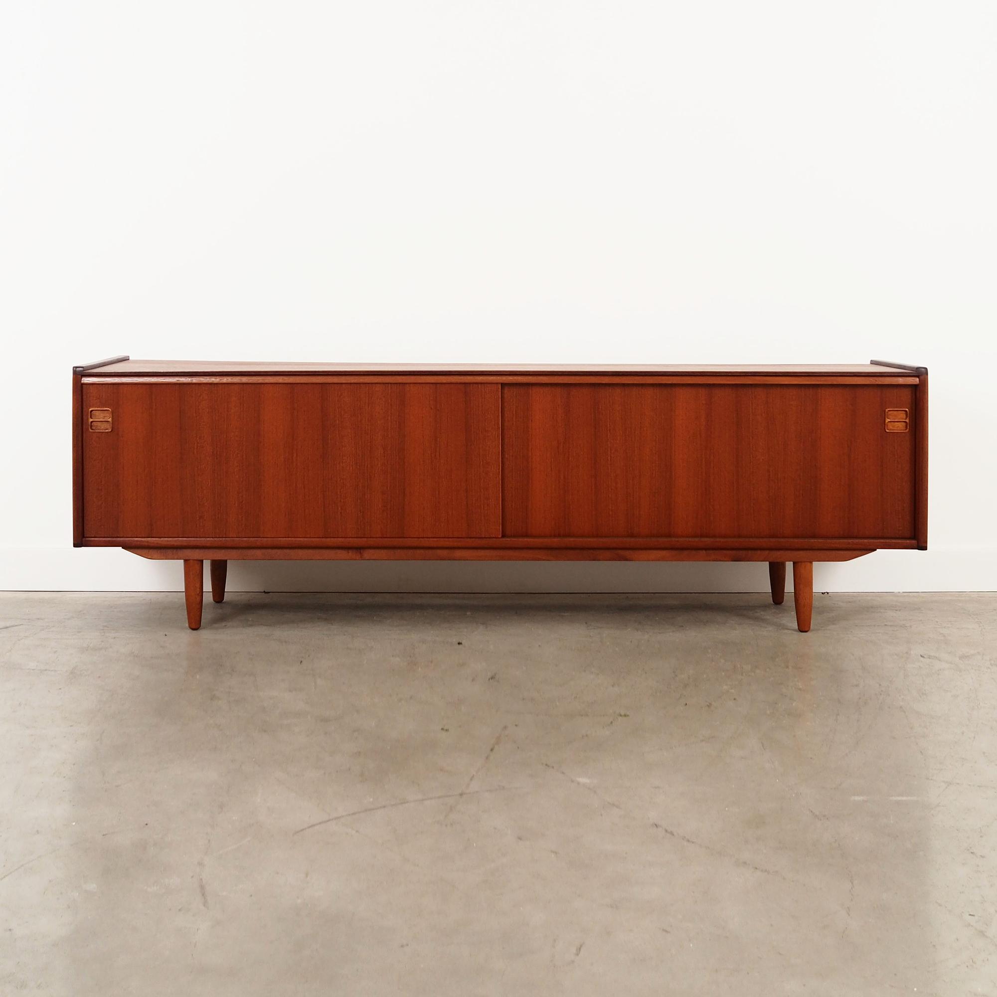 Sideboard in legno di teak anni '70 1