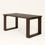 Outdoor-Tisch aus Vollholz 1