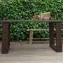 Outdoor-Tisch aus Vollholz 4