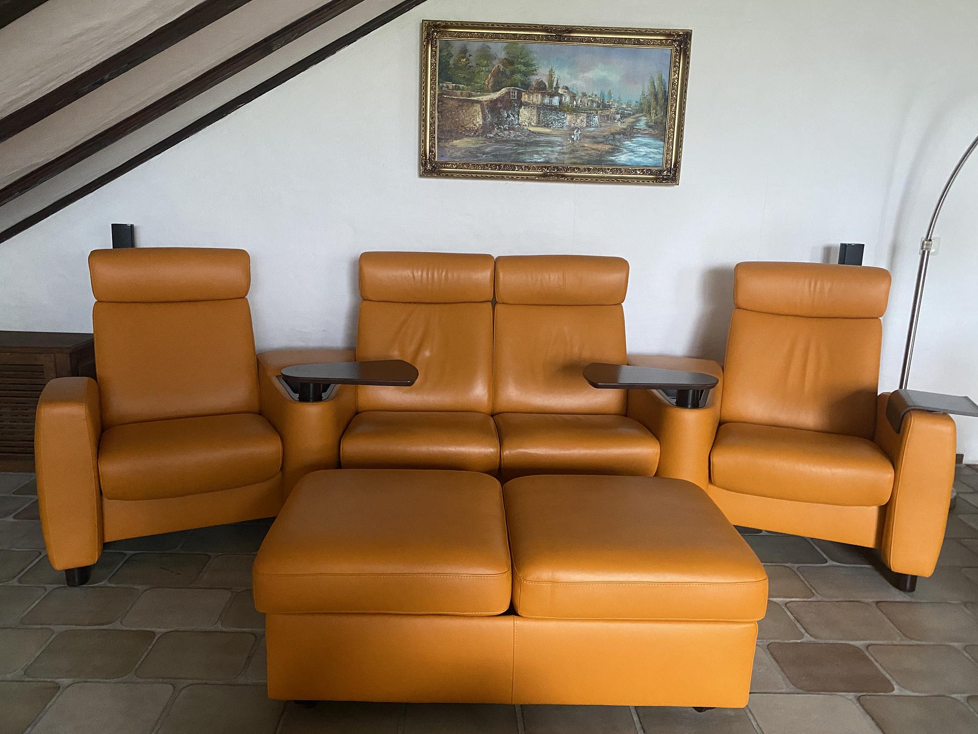 Arion 4-seater sofa with ottoman Leather 4