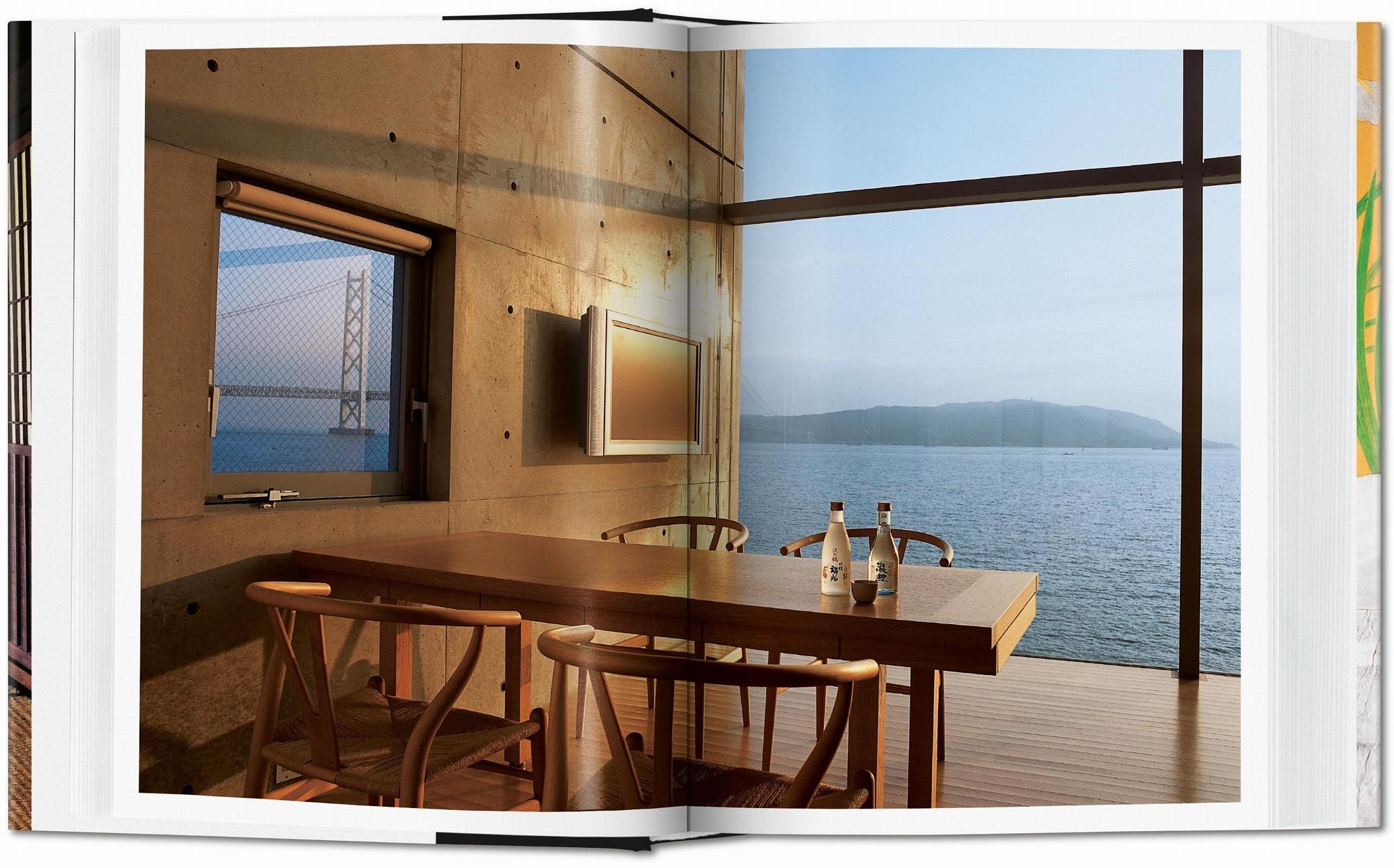 Living in Japan. 45th Ed. 3