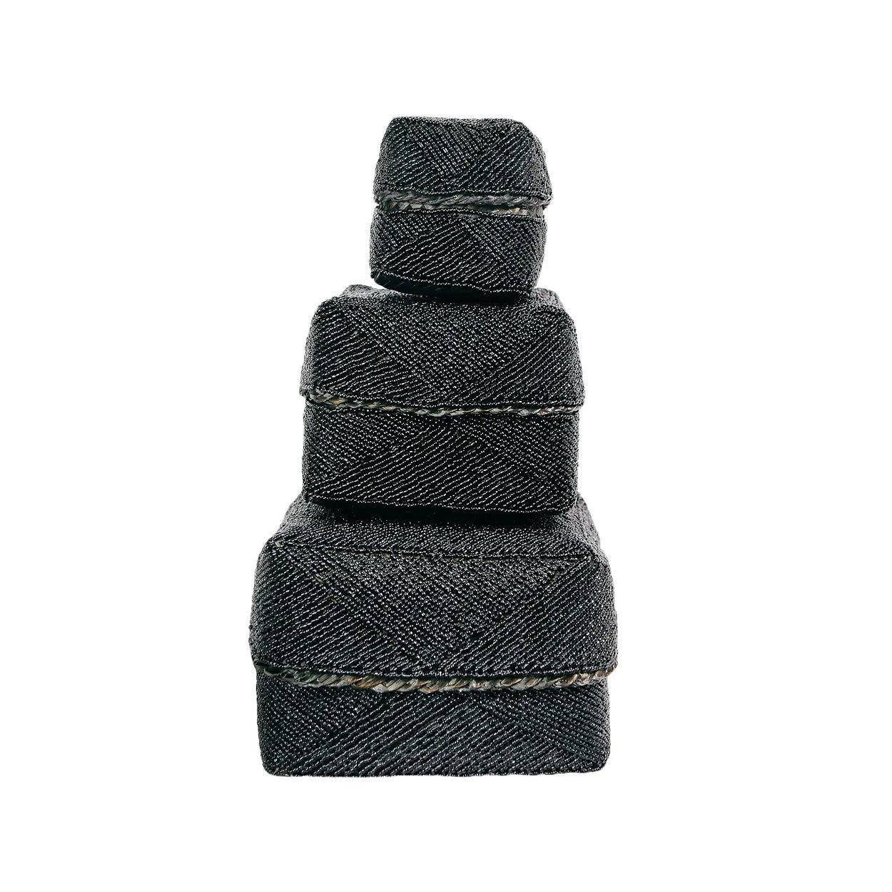 Beaded basket Black 5