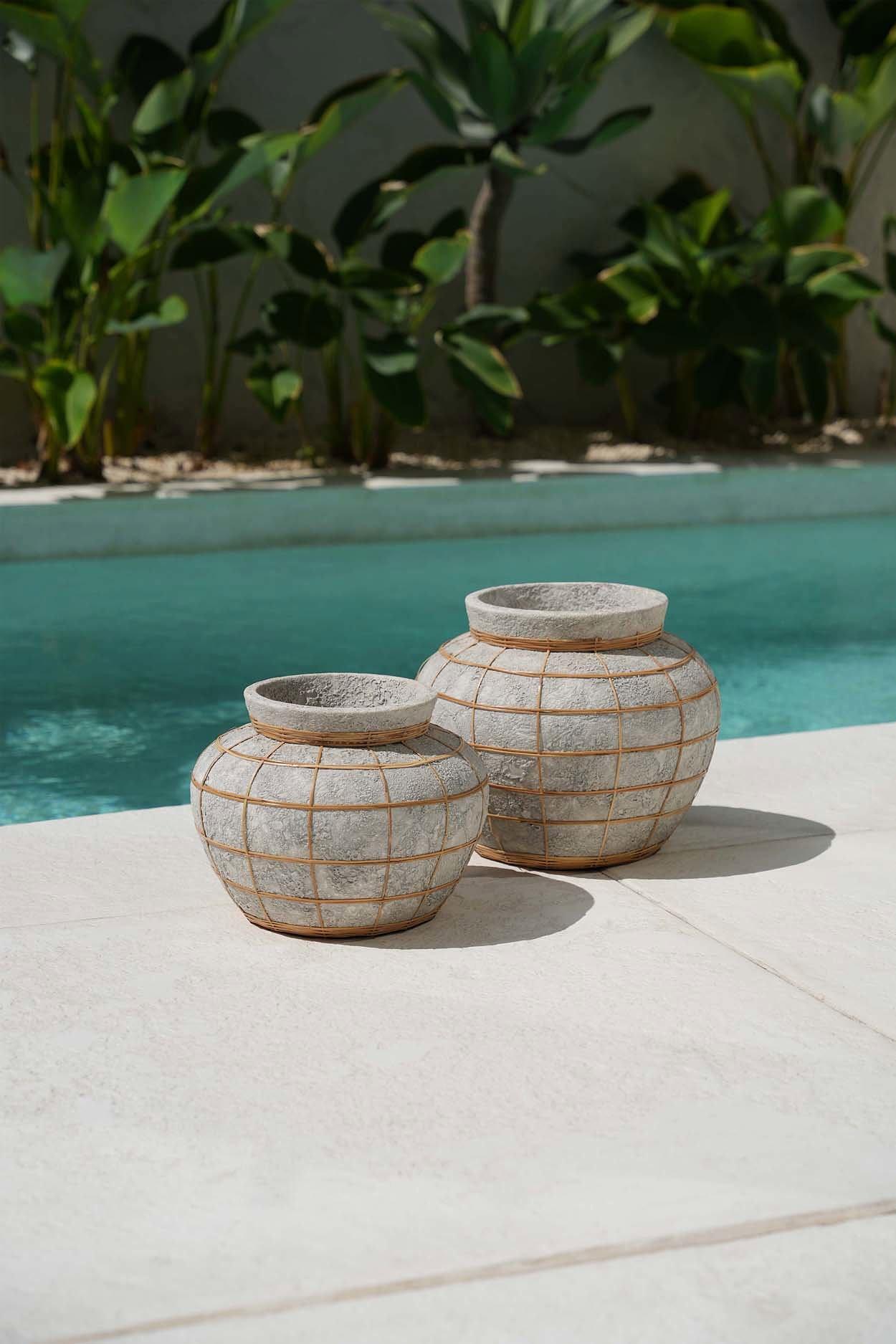 Belly Vase Concrete Nature 1