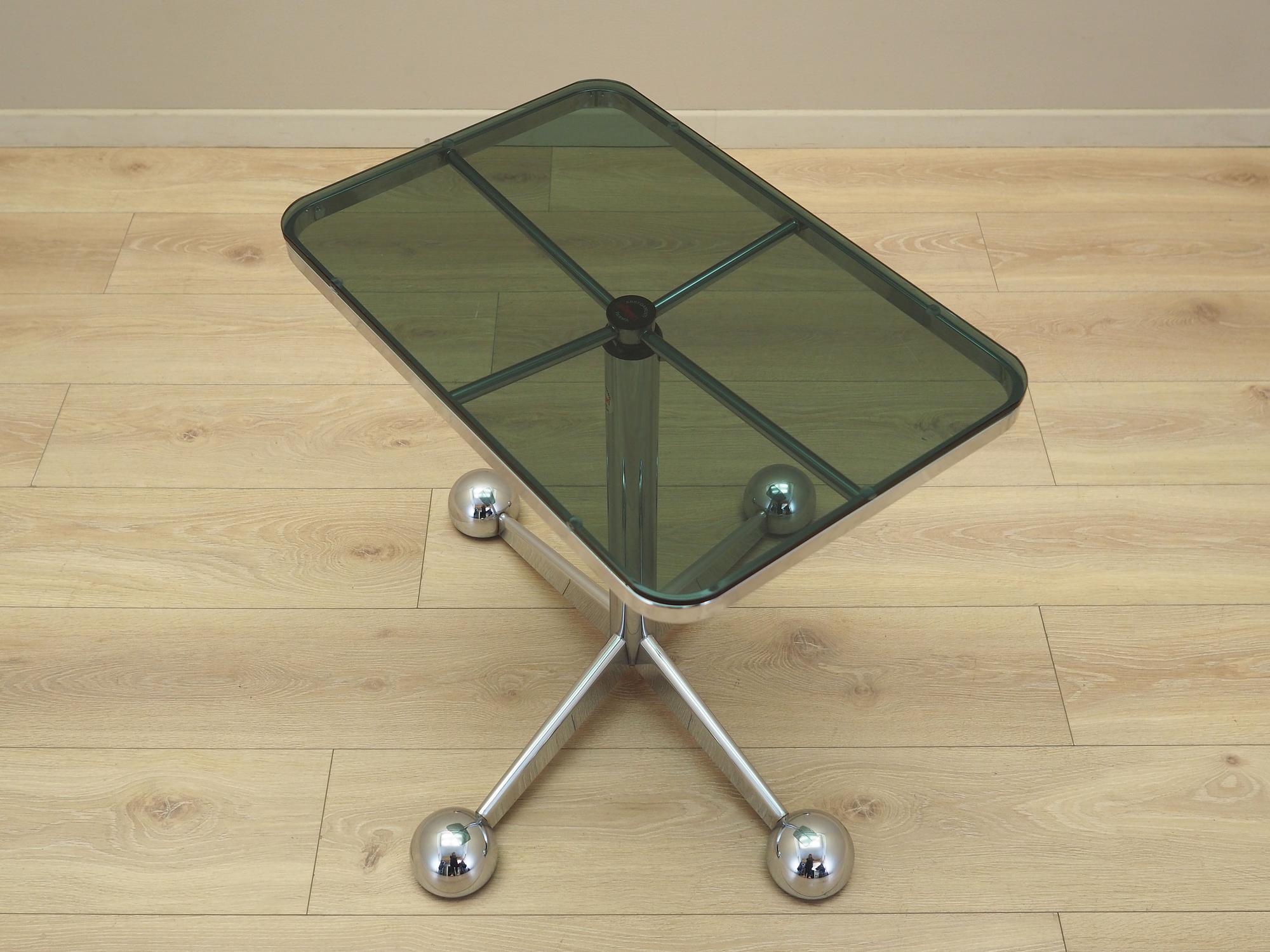 Coffee table on castors 1970s 4