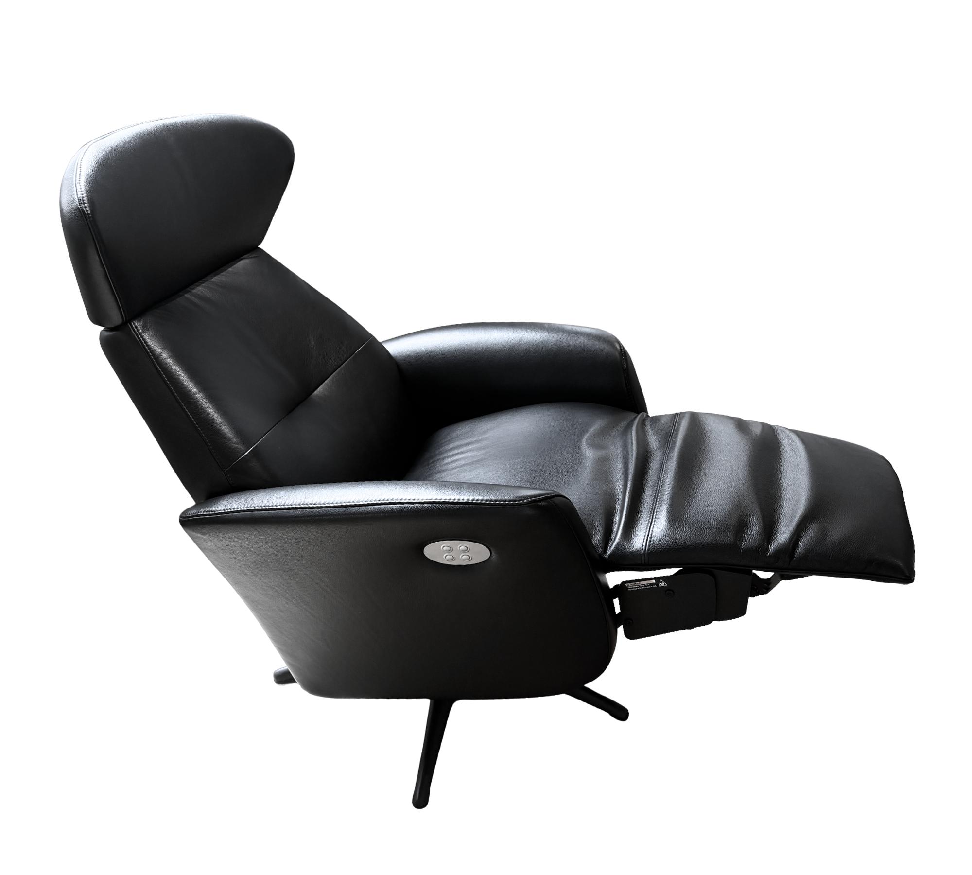 Palermo armchair with electric adjustment Leather Black 3