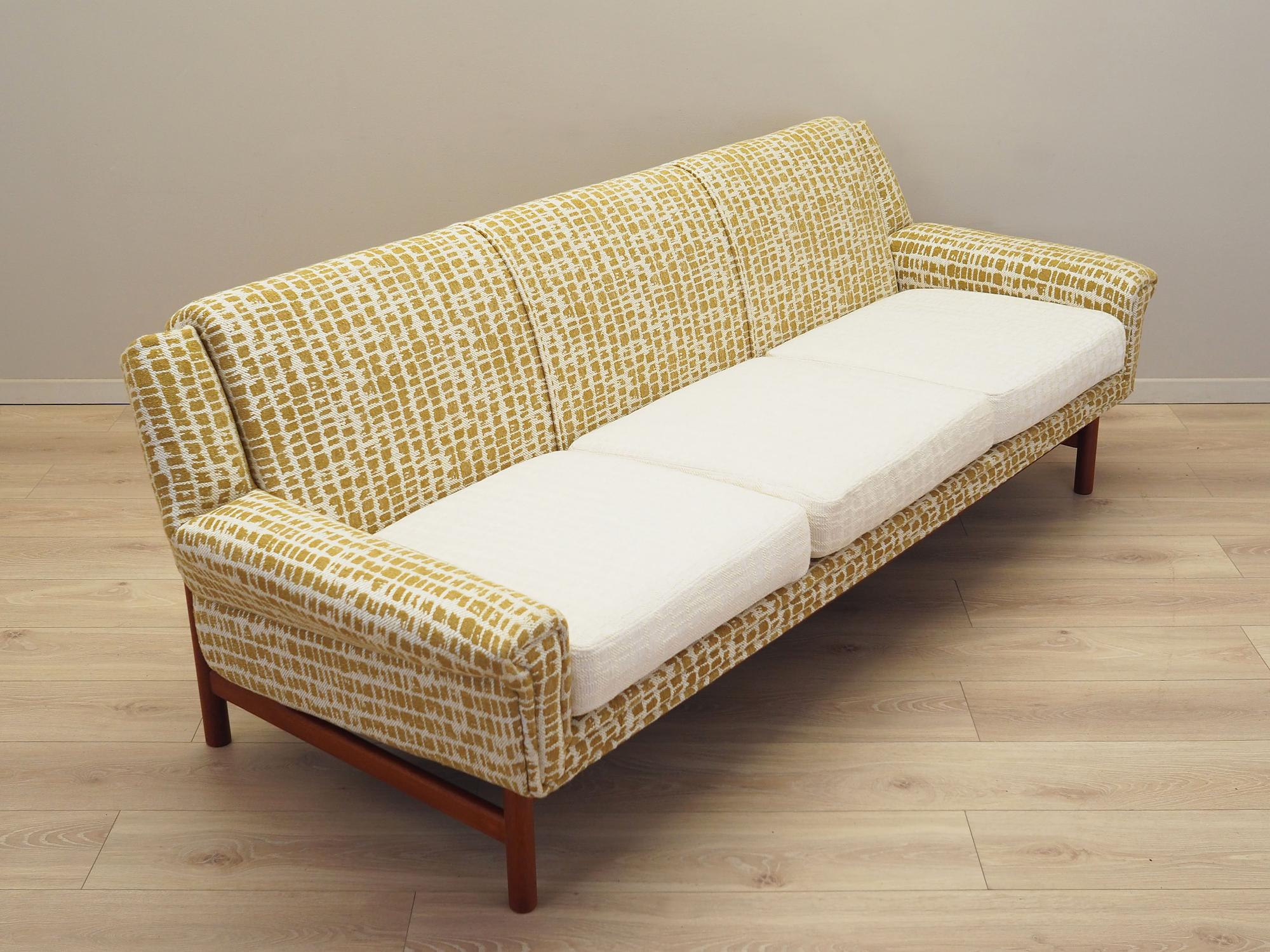 3-seater sofa1970s 6
