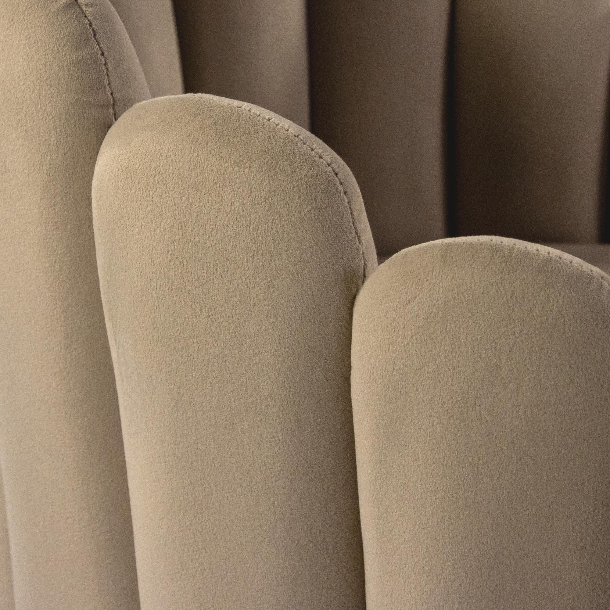 SCALLORE Dining chair in shell shape velvet light brown 4