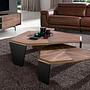 Abstrakter Couchtisch Nussbaum 2