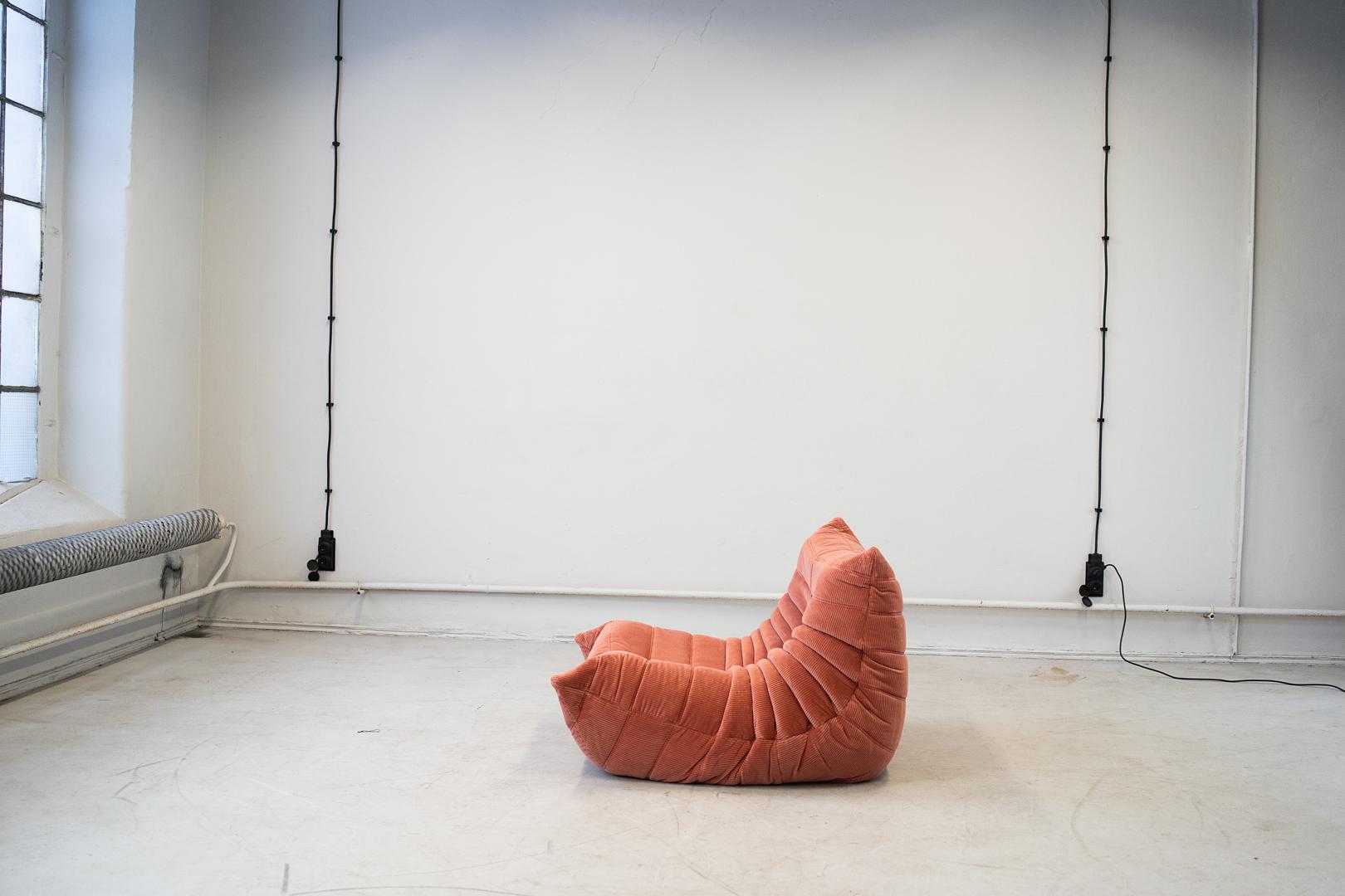 Togo Armchair Cord Coral 3