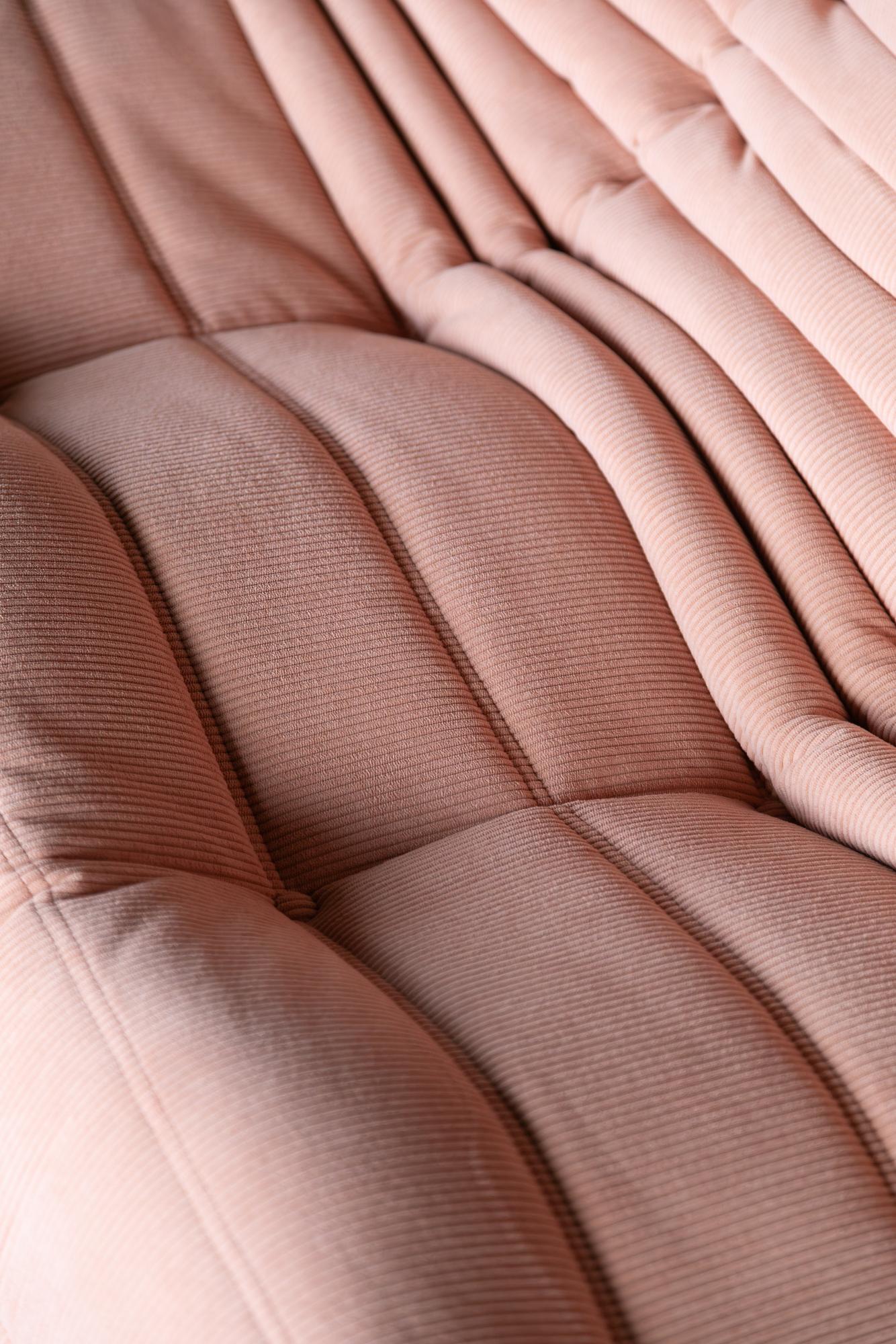 Togo Sofa 3-seater Cord Pink 5