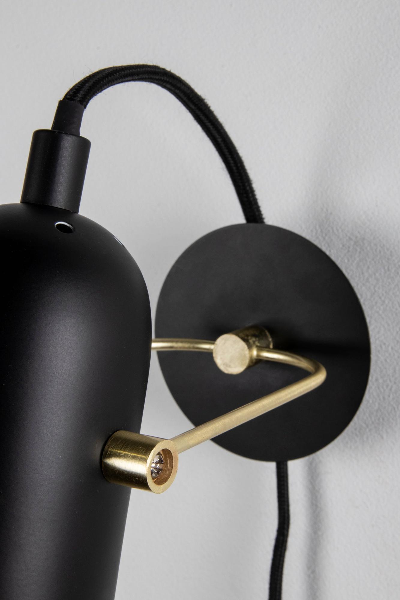 Swan Mini Wall Lamp Black 1