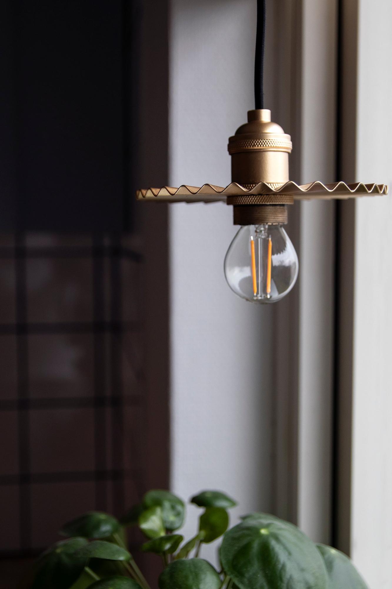 Omega Pendant Lamp Gold Ø 15cm 3
