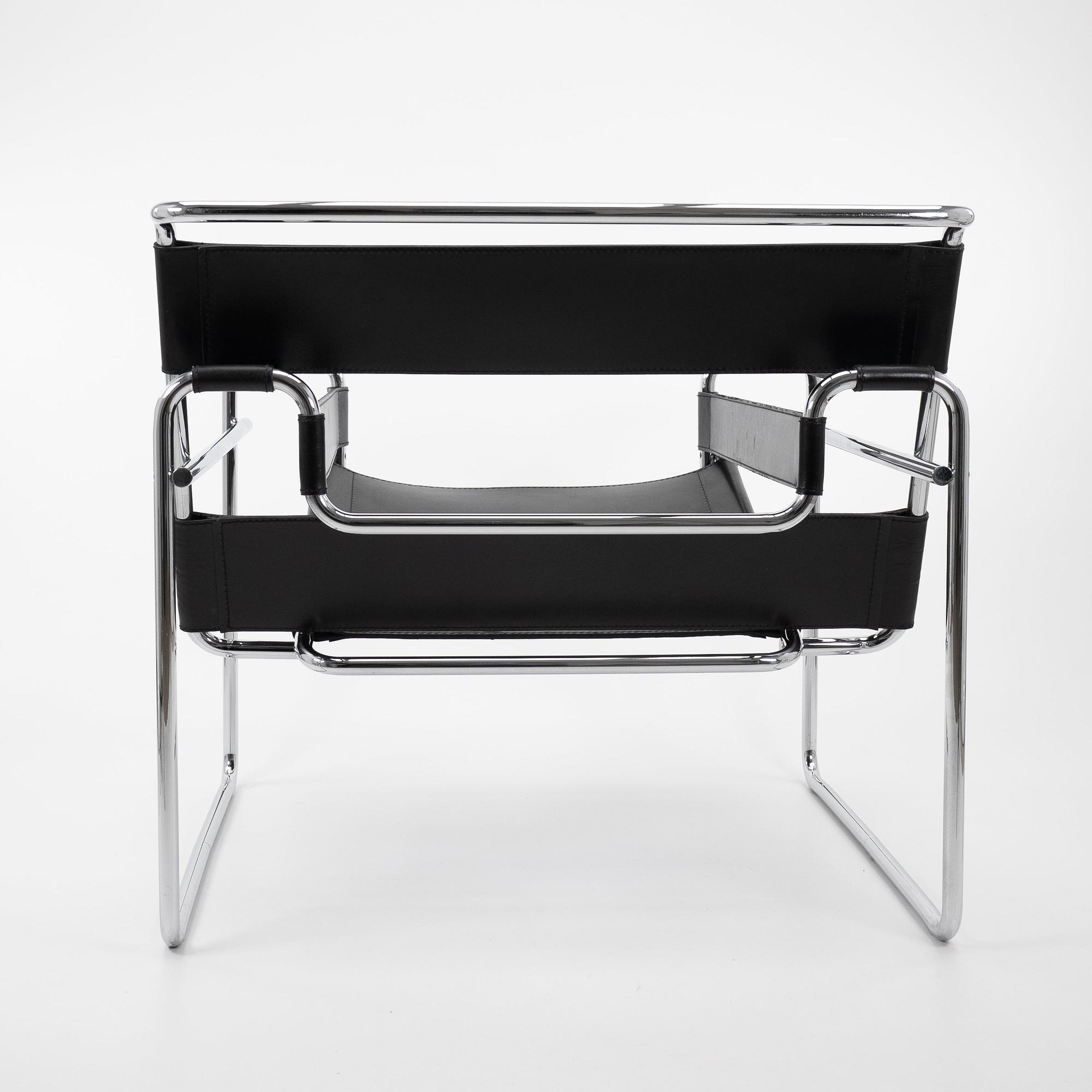 Wassily Armlehnstuhl Schwarz von Knoll International 3