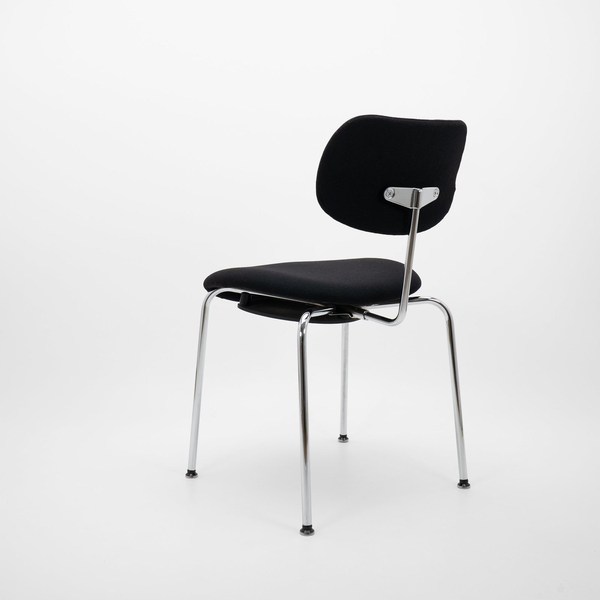 SE68 Stuhl Schwarz von Wilde&Spieth 2
