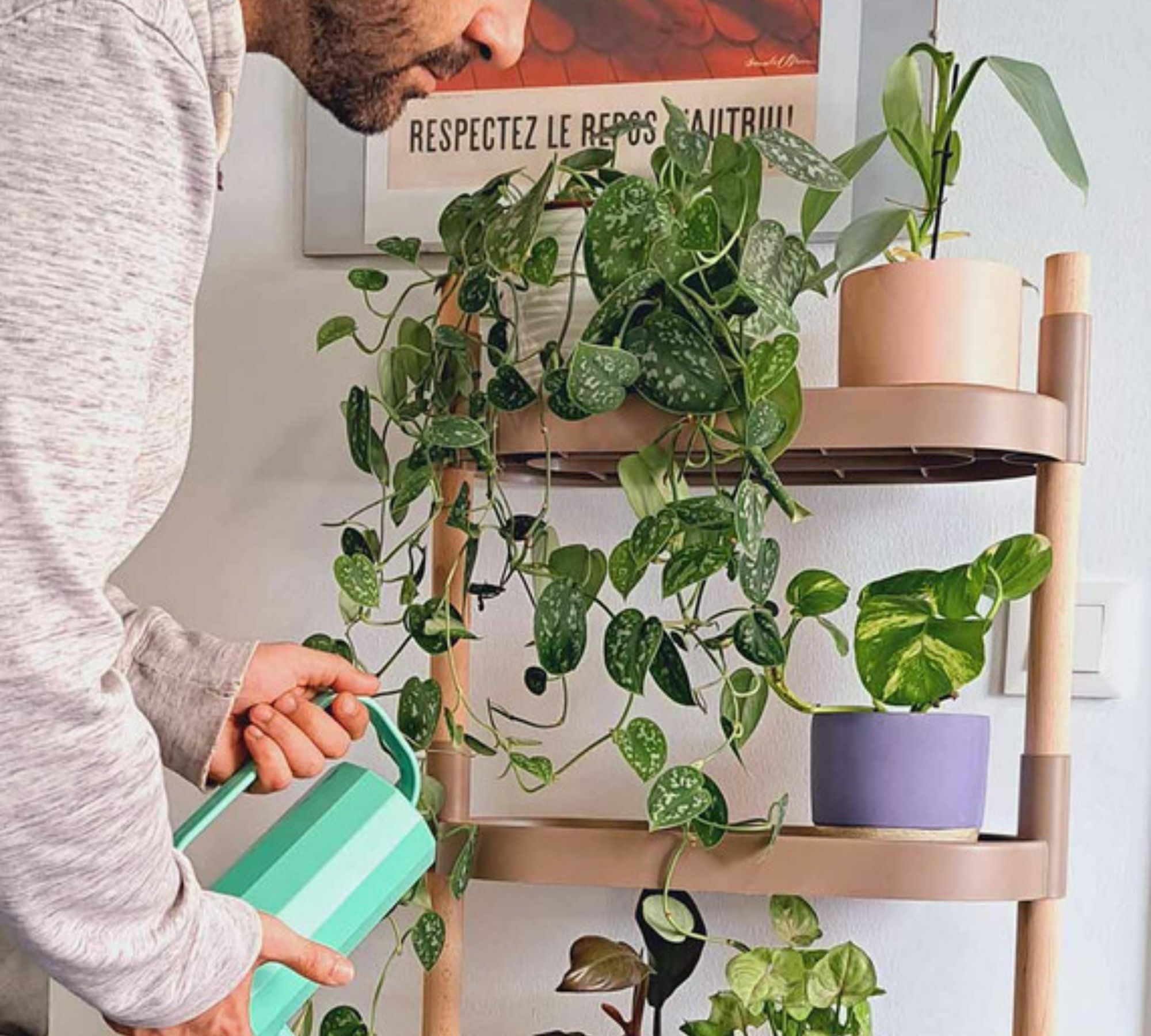 Modular plant stand with 8 shelves Brown 2