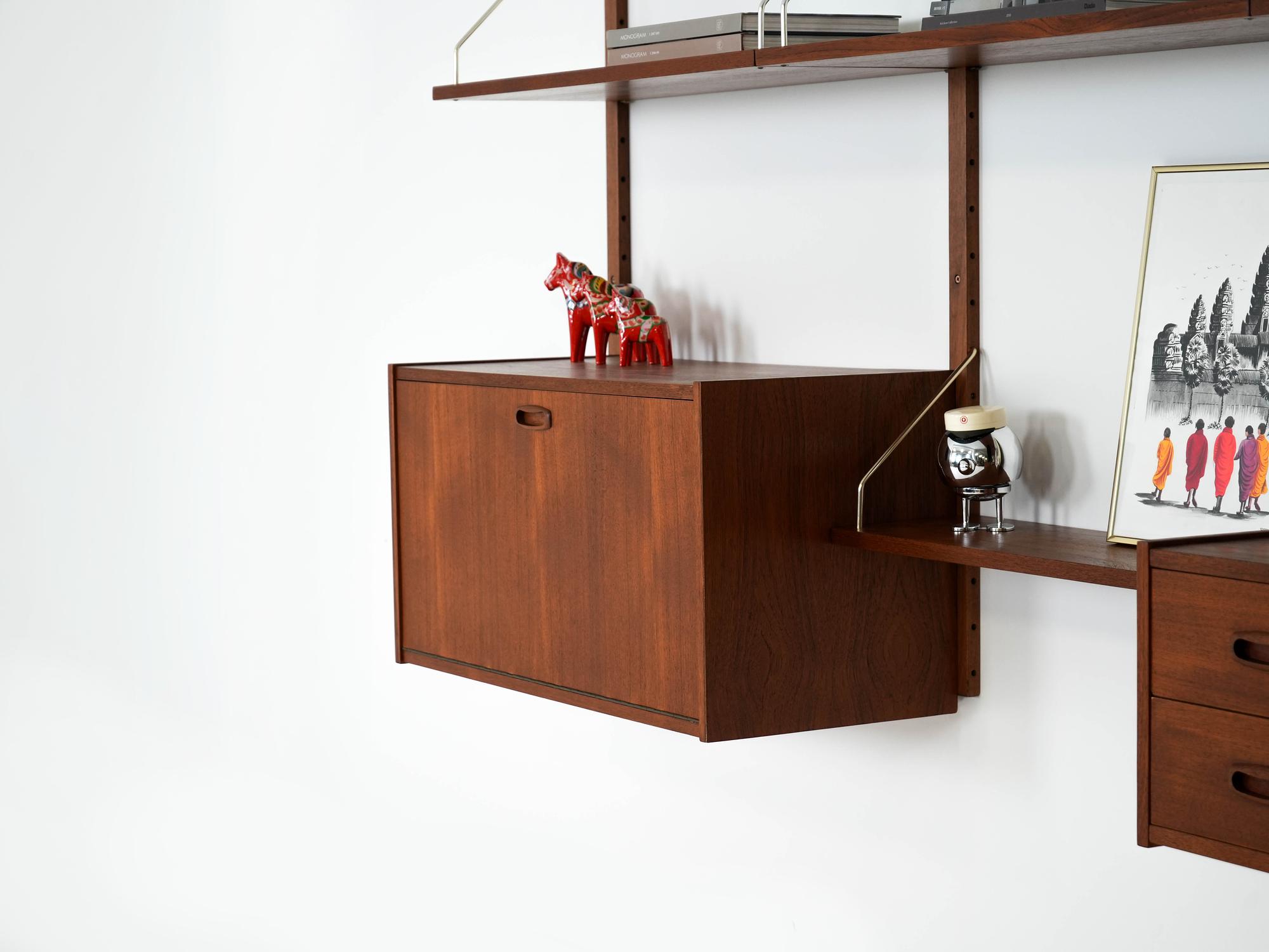 Shelving unit teak 1960s 4