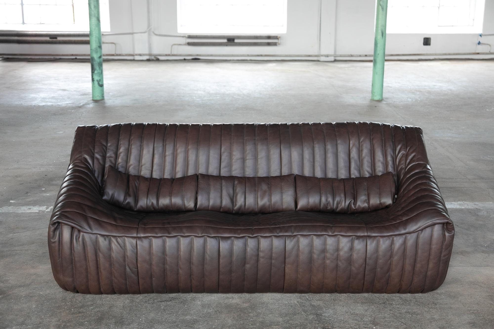 Togo Armchair Smooth Leather Folk Brown 0