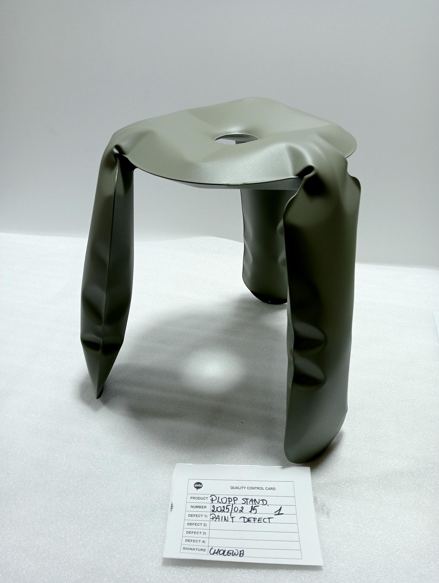 Plopp Standard stool steel Umbra gray matte 1